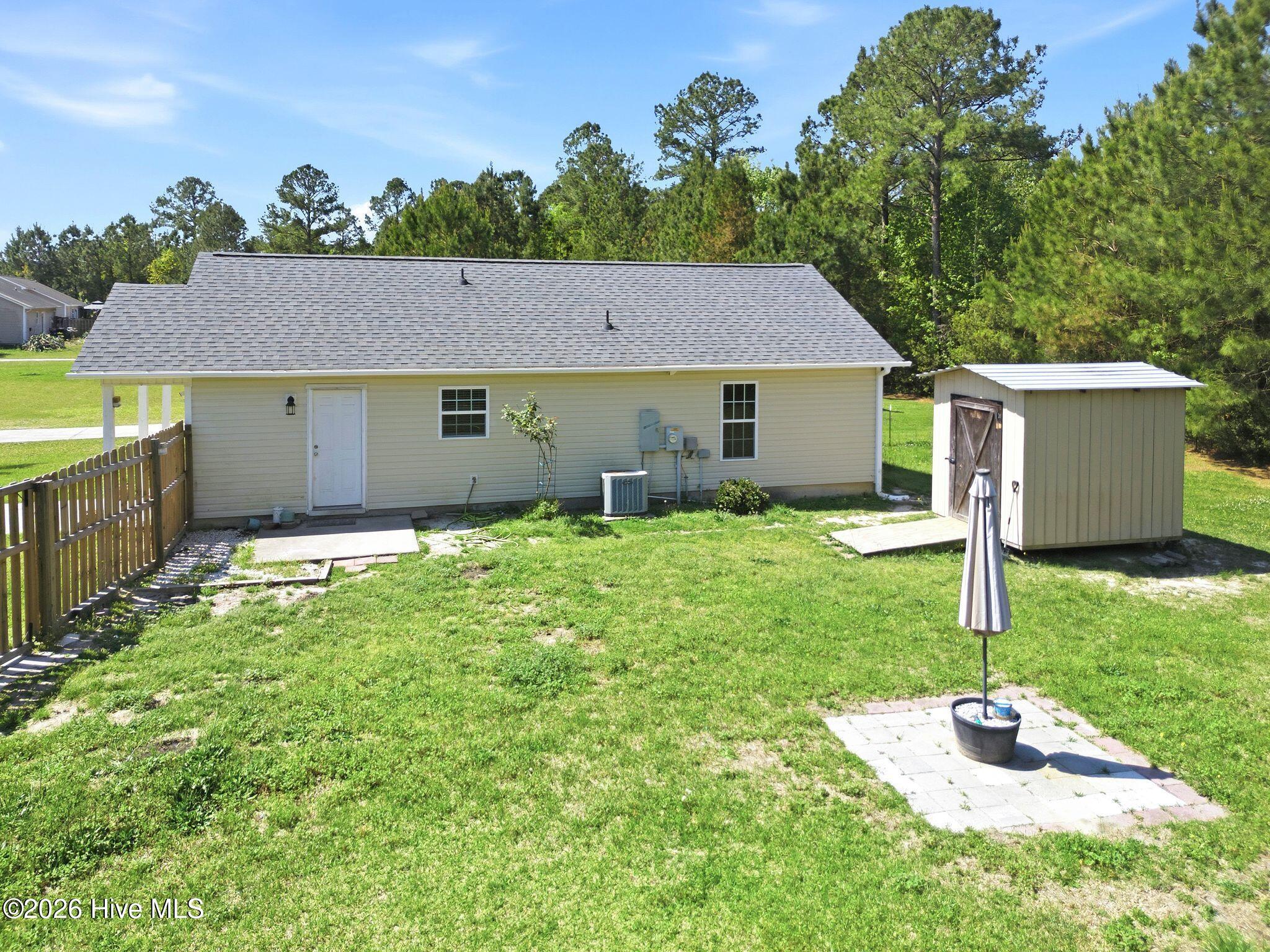 100567407 | Photo 32