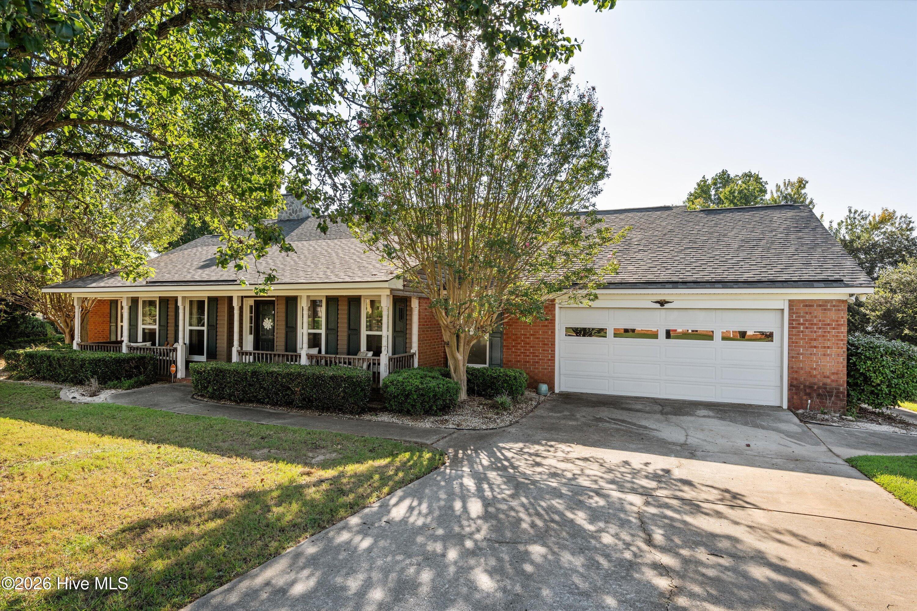 Photo 3 of Single family home for sale at 512 Waterford Dr, Evans, GA 30809 | MLS# 100604785 | Listing updated on 2026-09-19