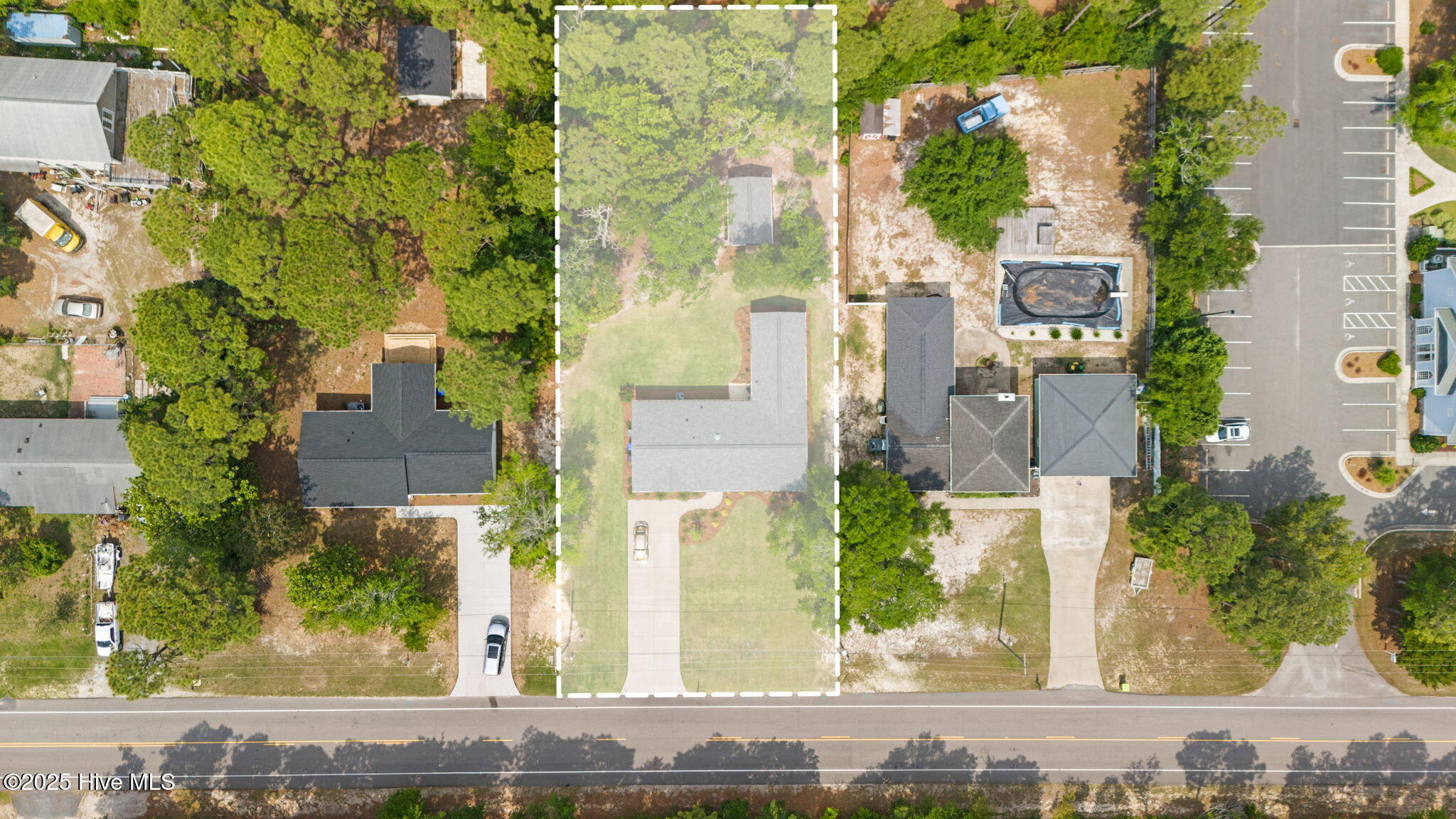 100509282 | Photo 53