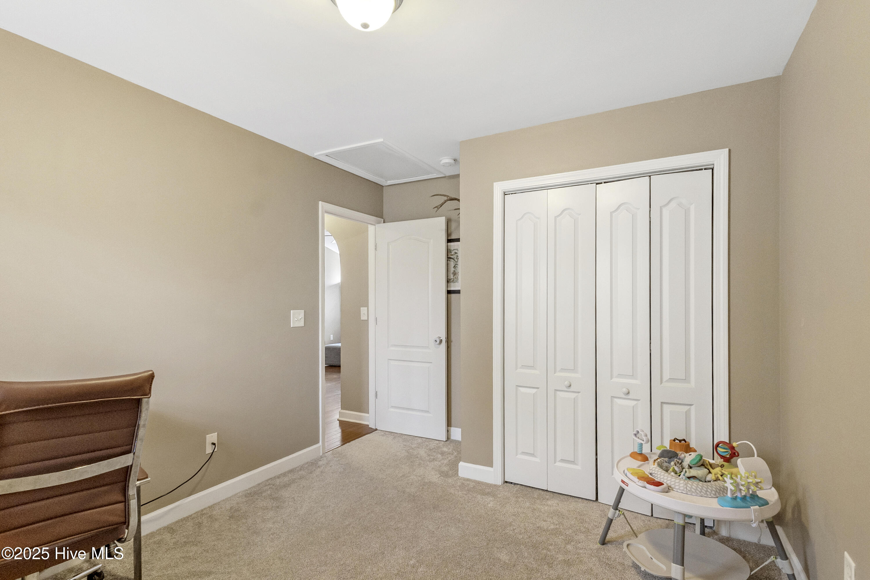 100544025 | Photo 19