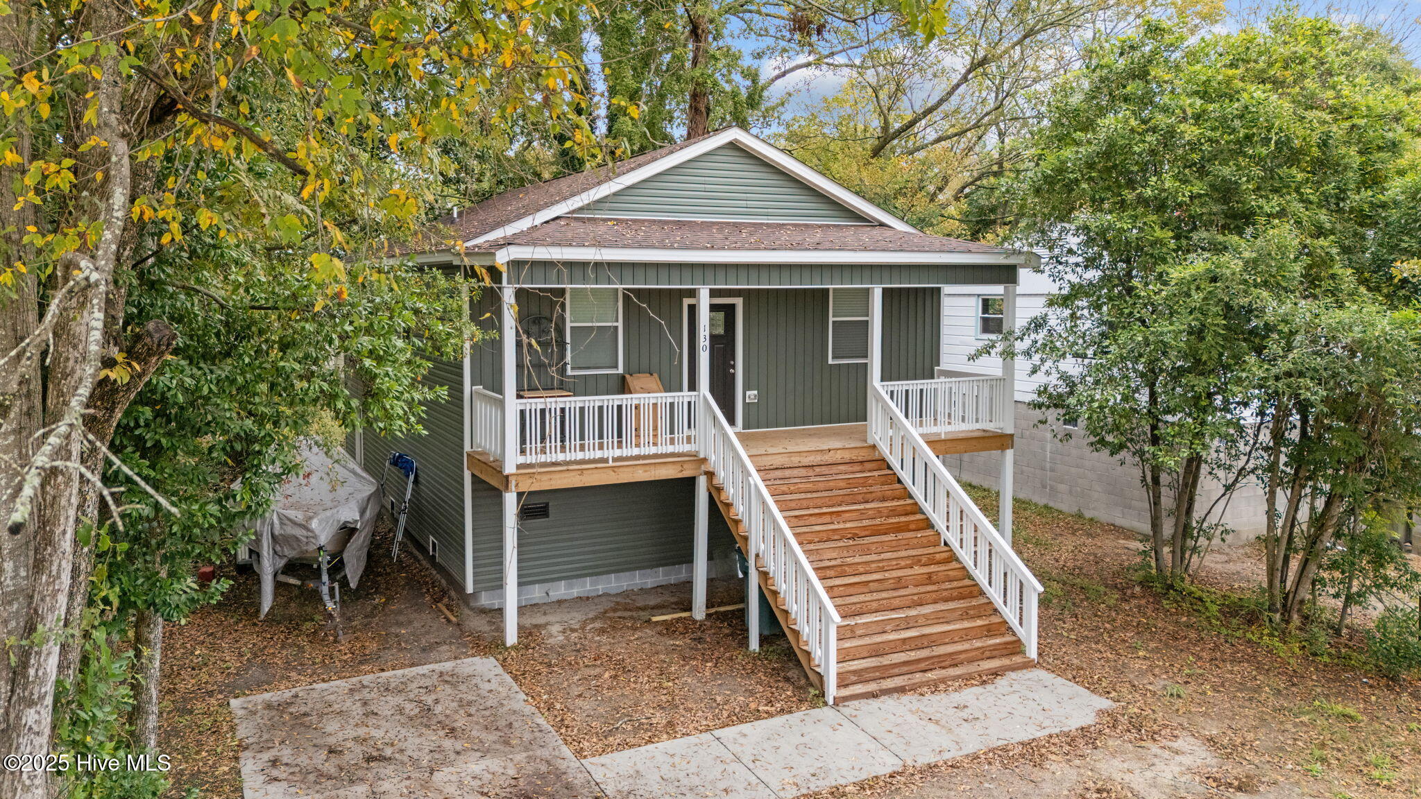 Homes for sale in Washington, NC | 130 W 6th St, Washington, NC 27889 | MLS# 100539546