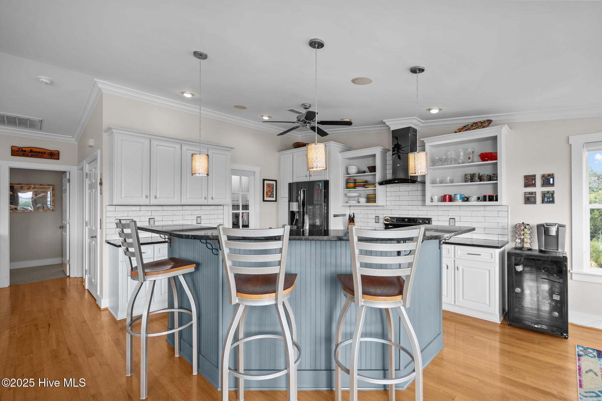 100528762 | Photo 28