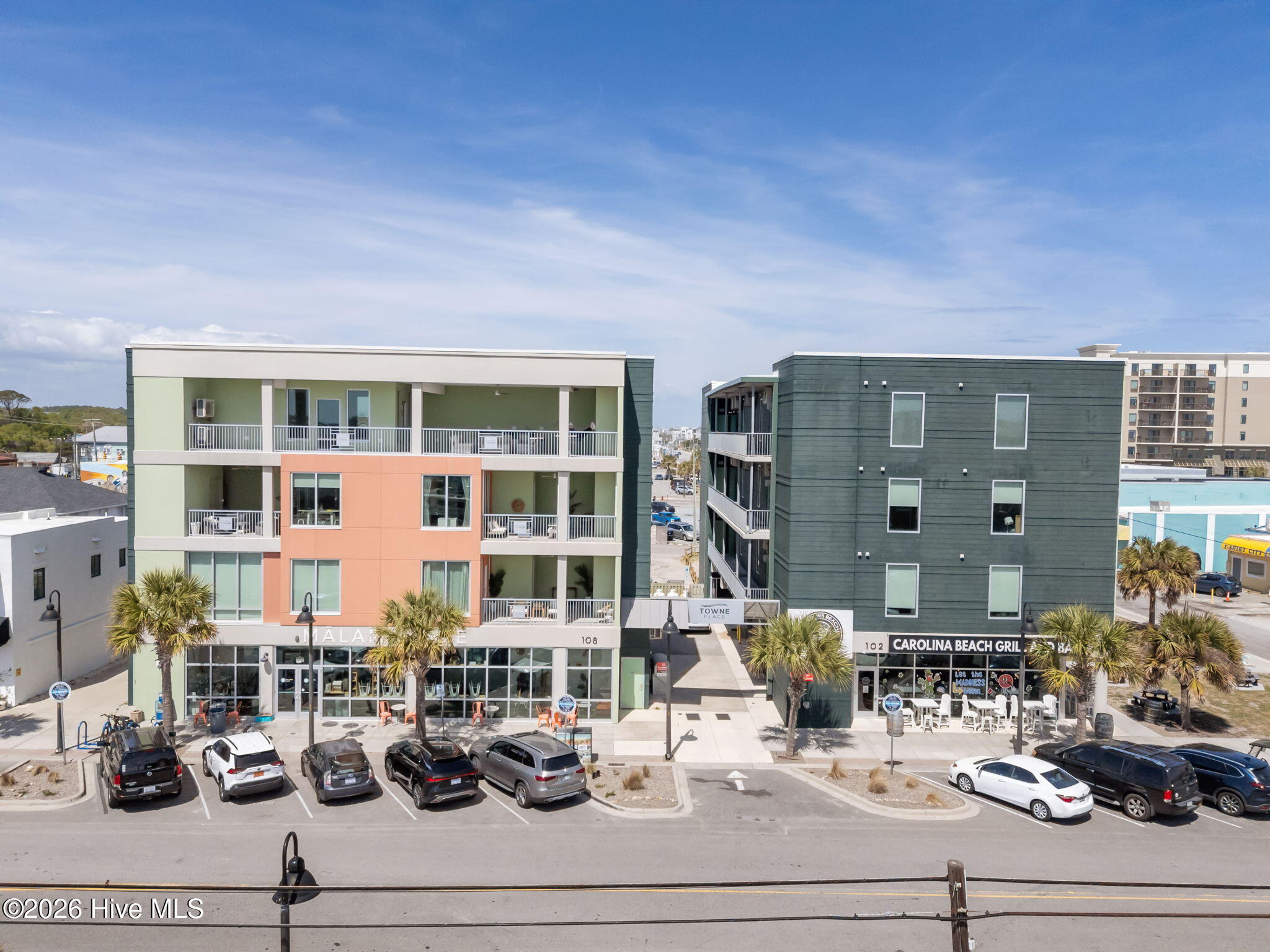 100566225 | Photo 49