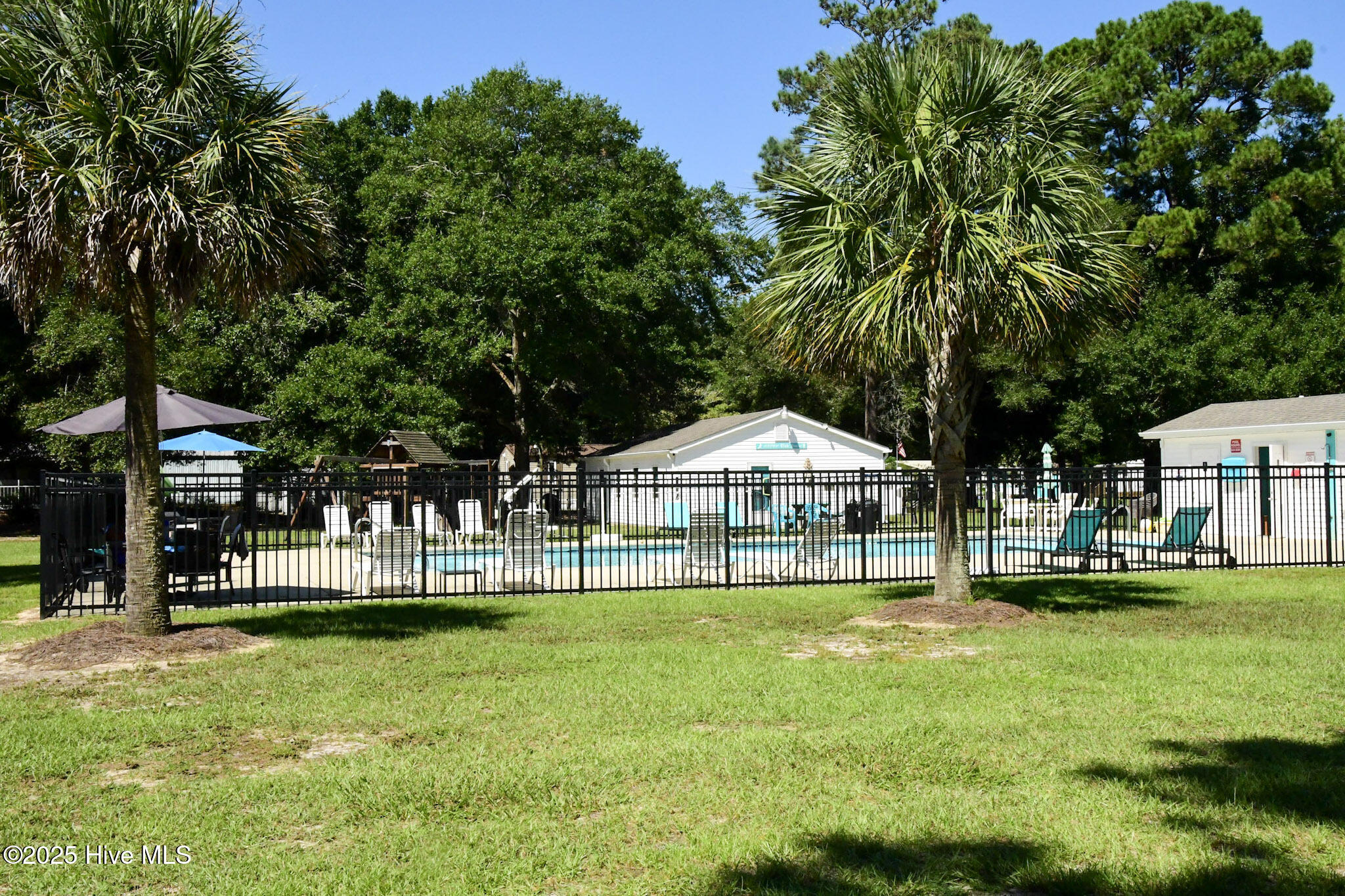 9040 Bonaparte Drive SW, Calabash, NC 28467 – photo 14: Pool