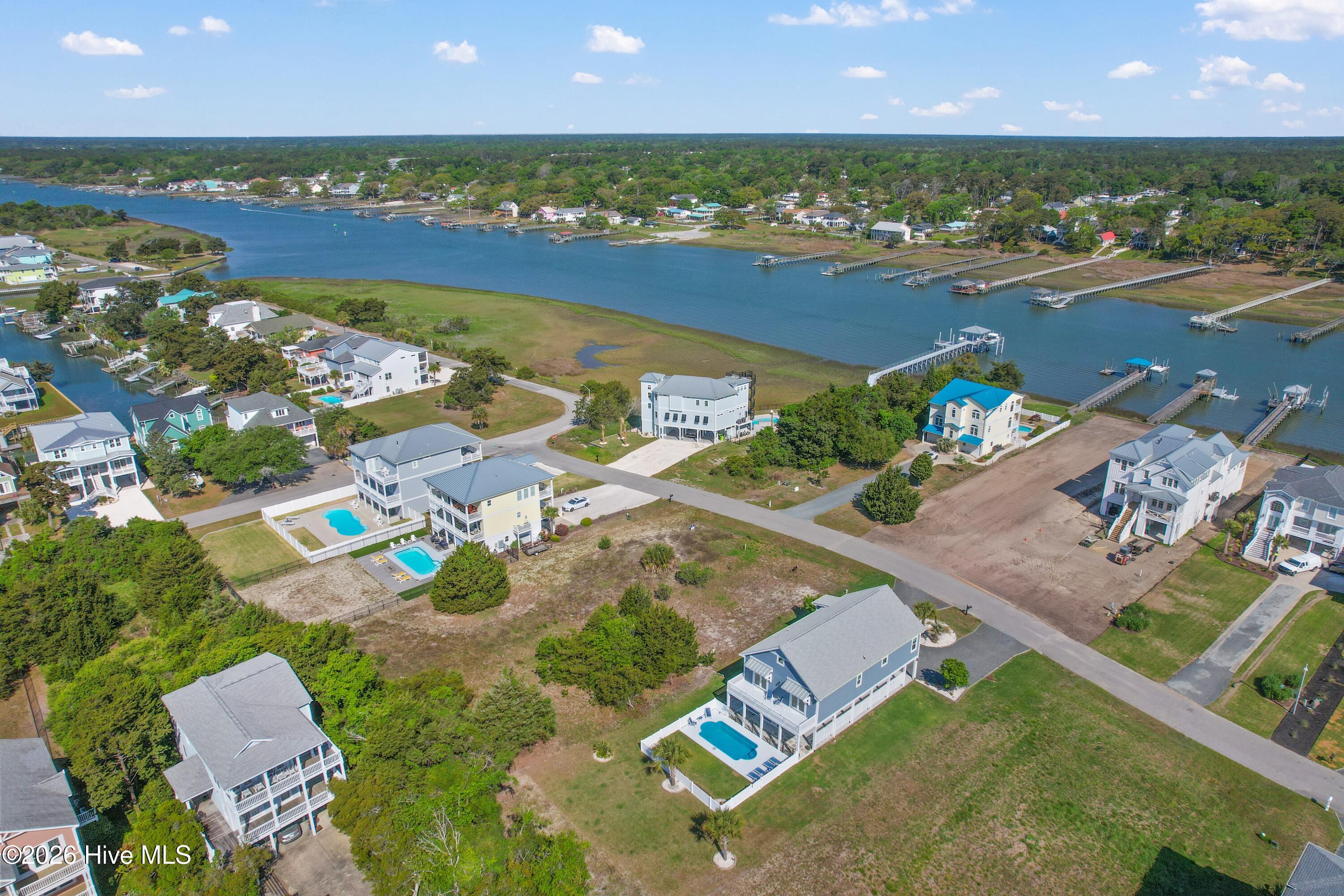 100567916 | Photo 61