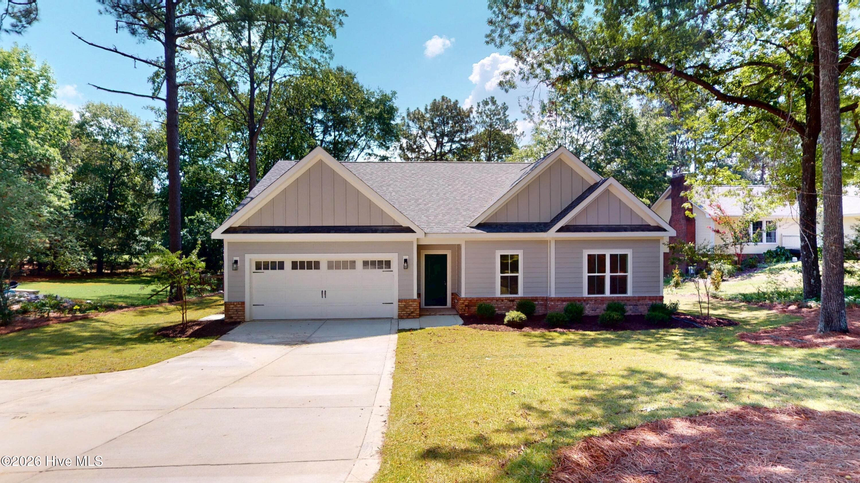 Homes for sale in West End, NC | 165 Devonshire Ave W, West End, NC 27376 | MLS# 100563869