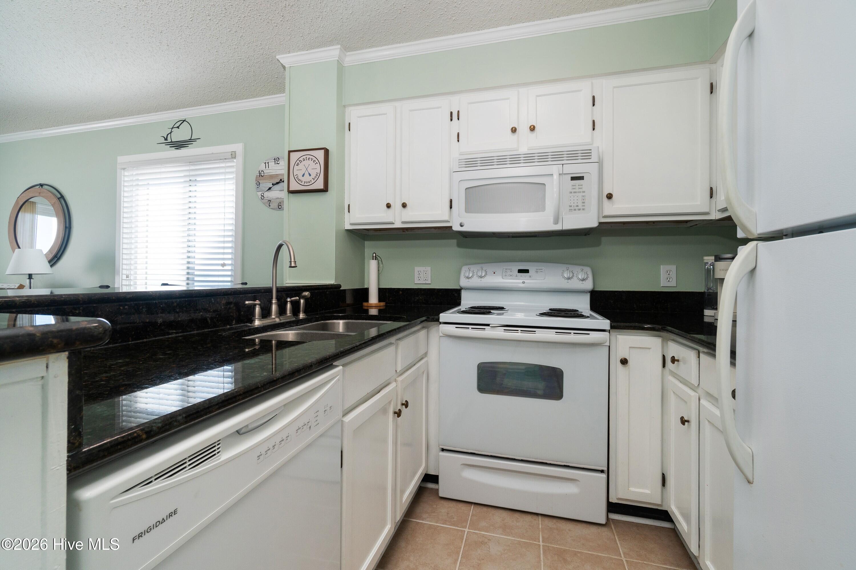 89 Country Club Drive Apt H2,Minnesott Beach