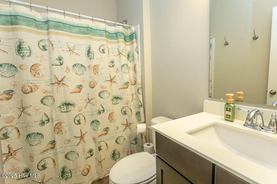 100529598 | Photo 30