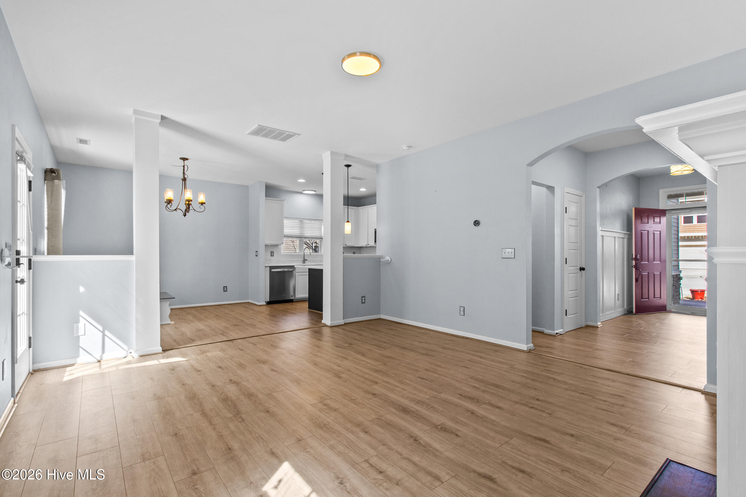 100554579 | Photo 10