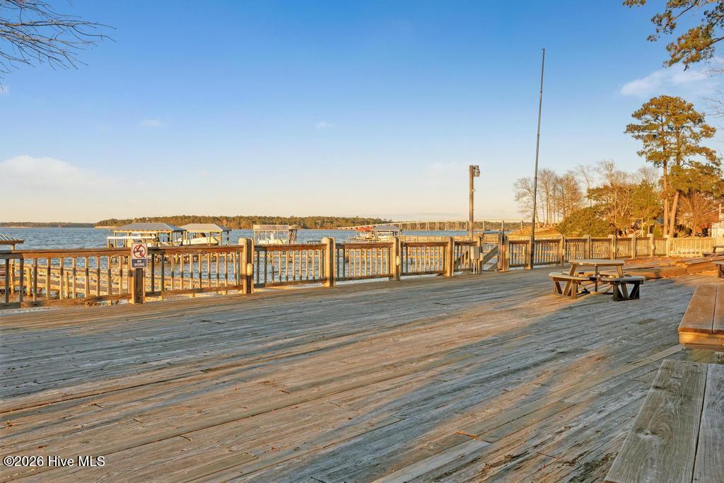 100564951 | Photo 66