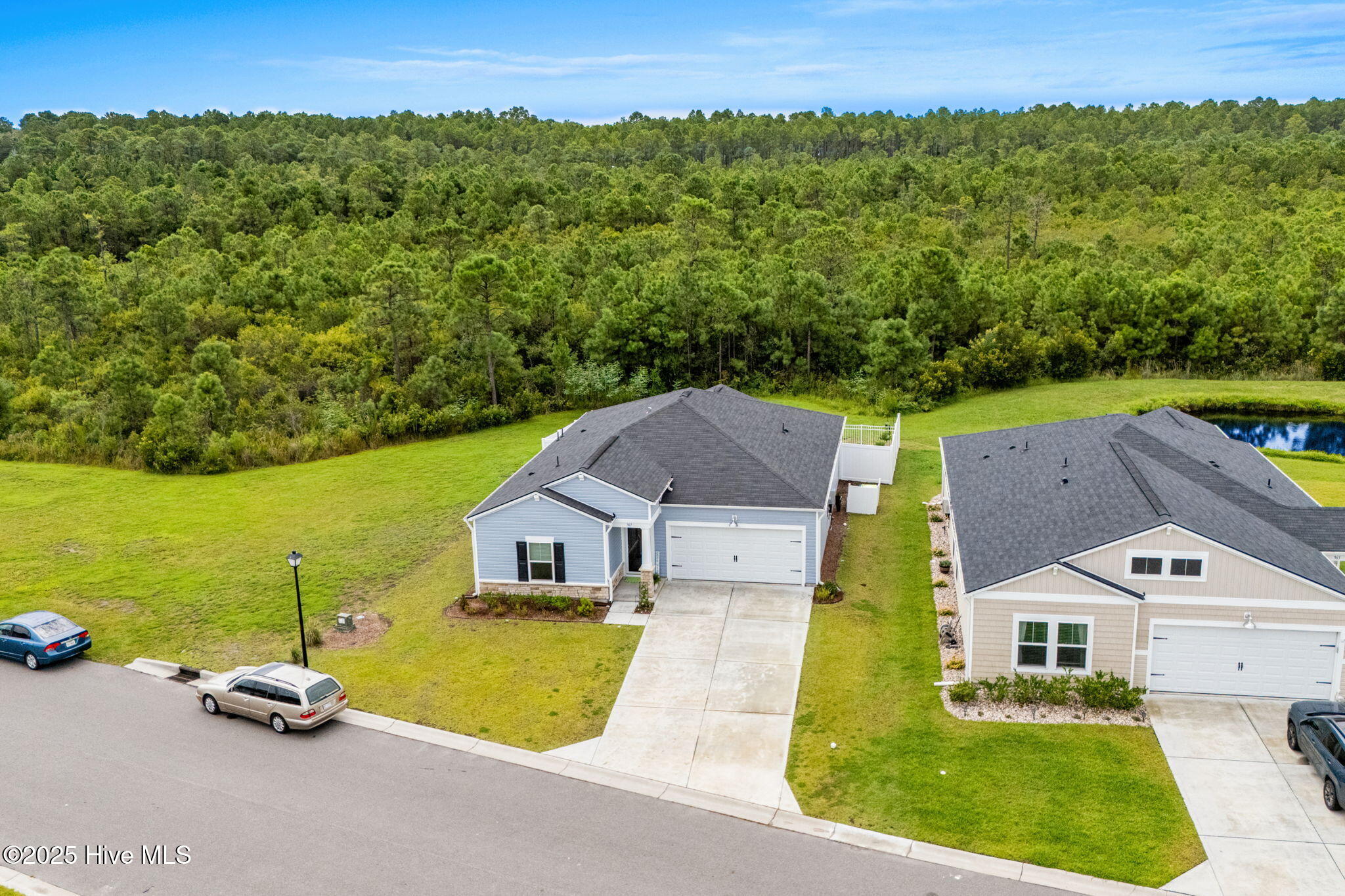 3-web-or-mls-967 Bourne Dr SW 2