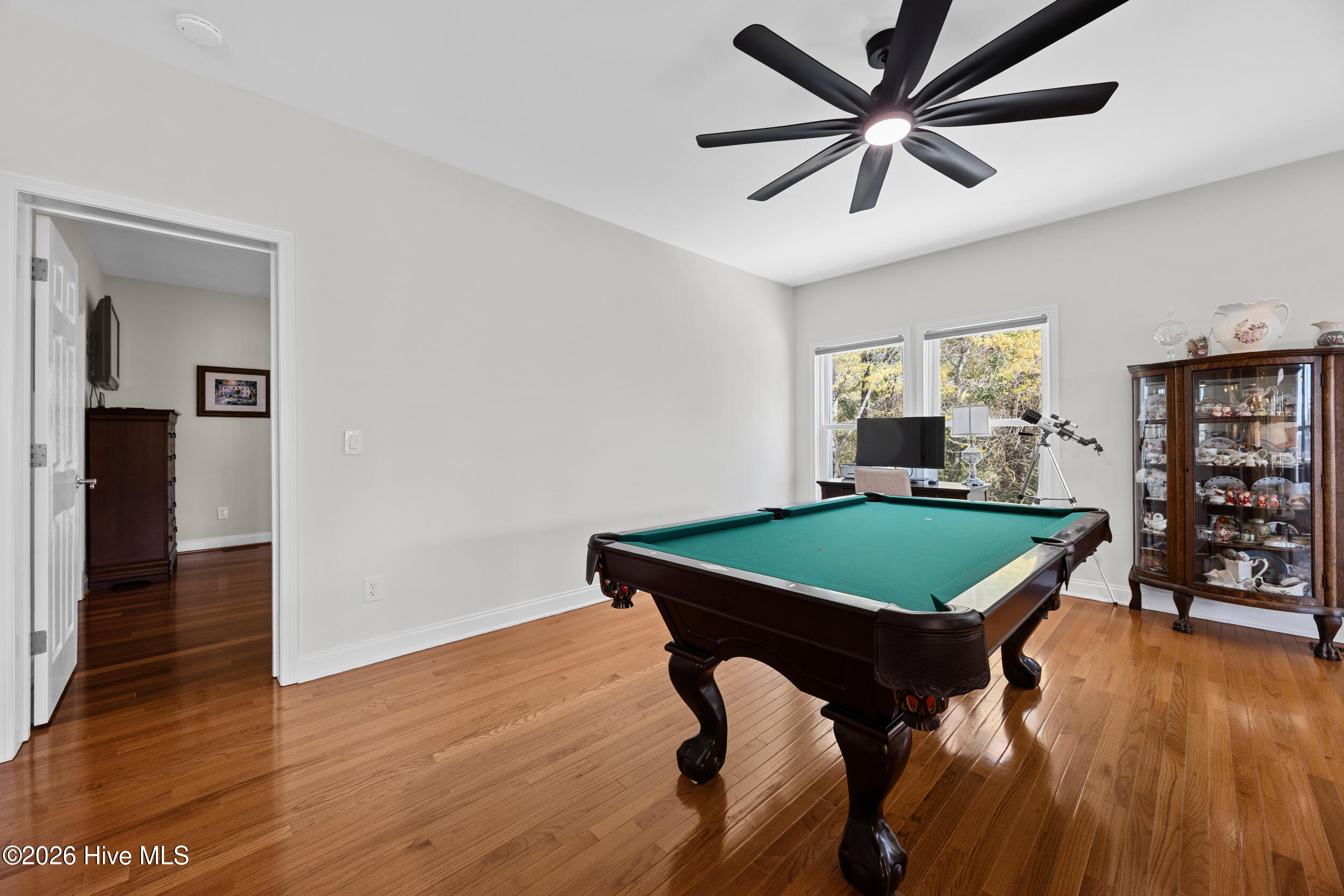 100567542 | Photo 28