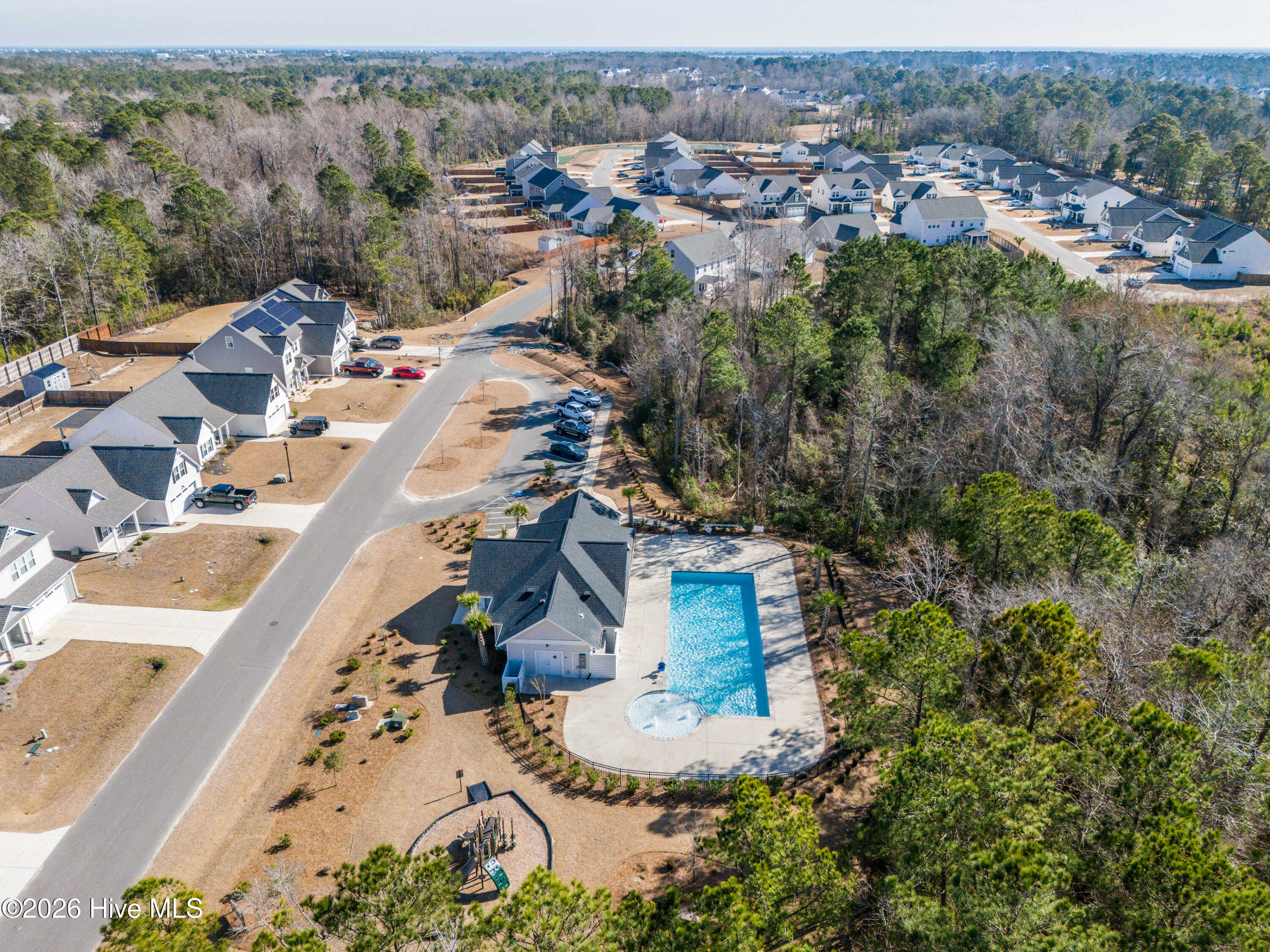 100550923 | Photo 37