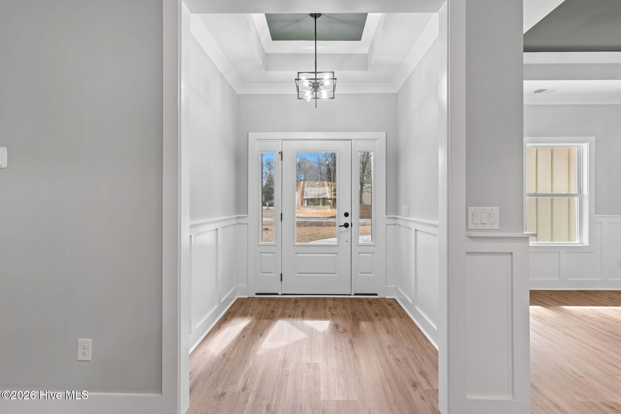 100557701 | Photo 18