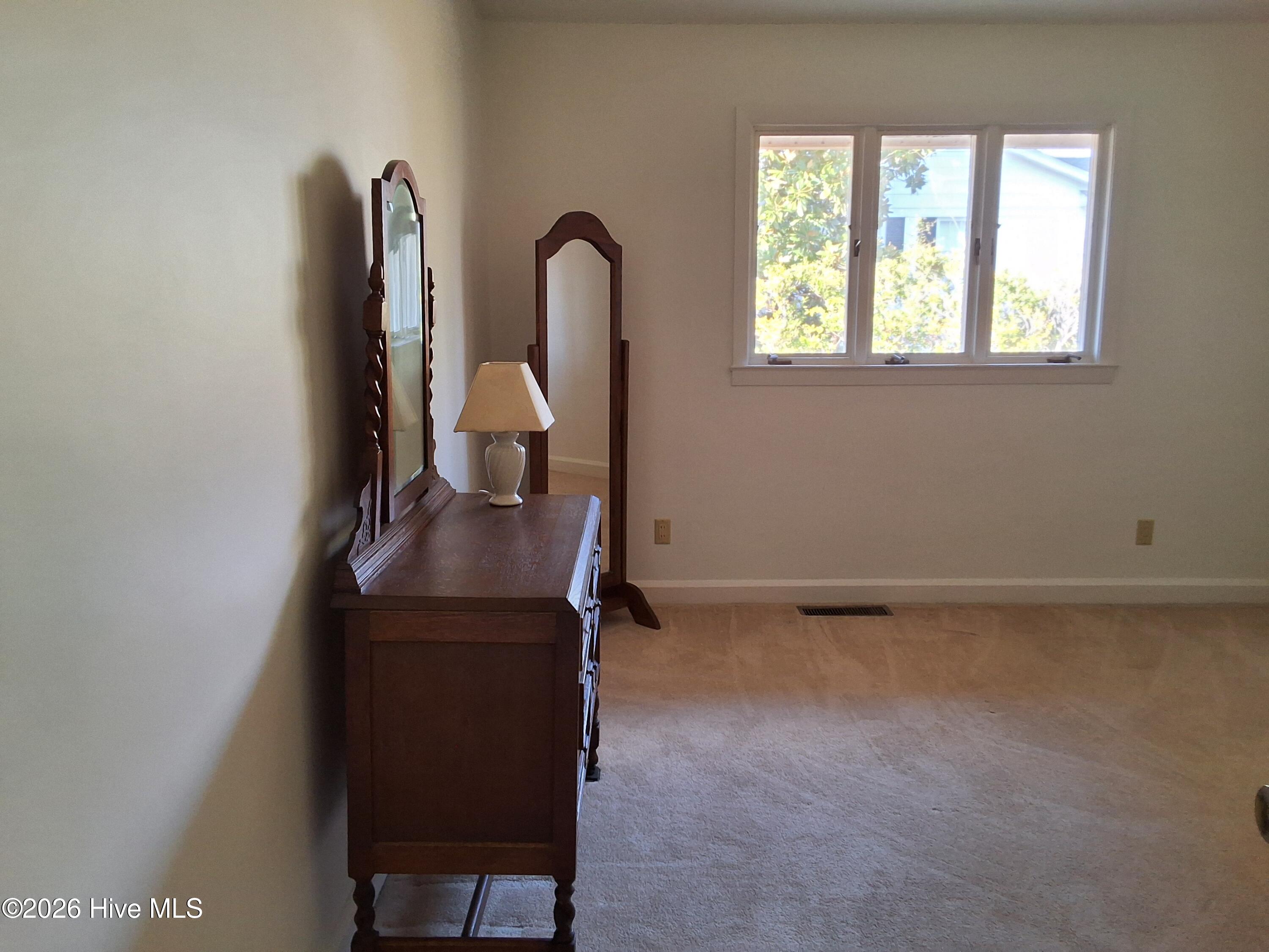 100554569 | Photo 68