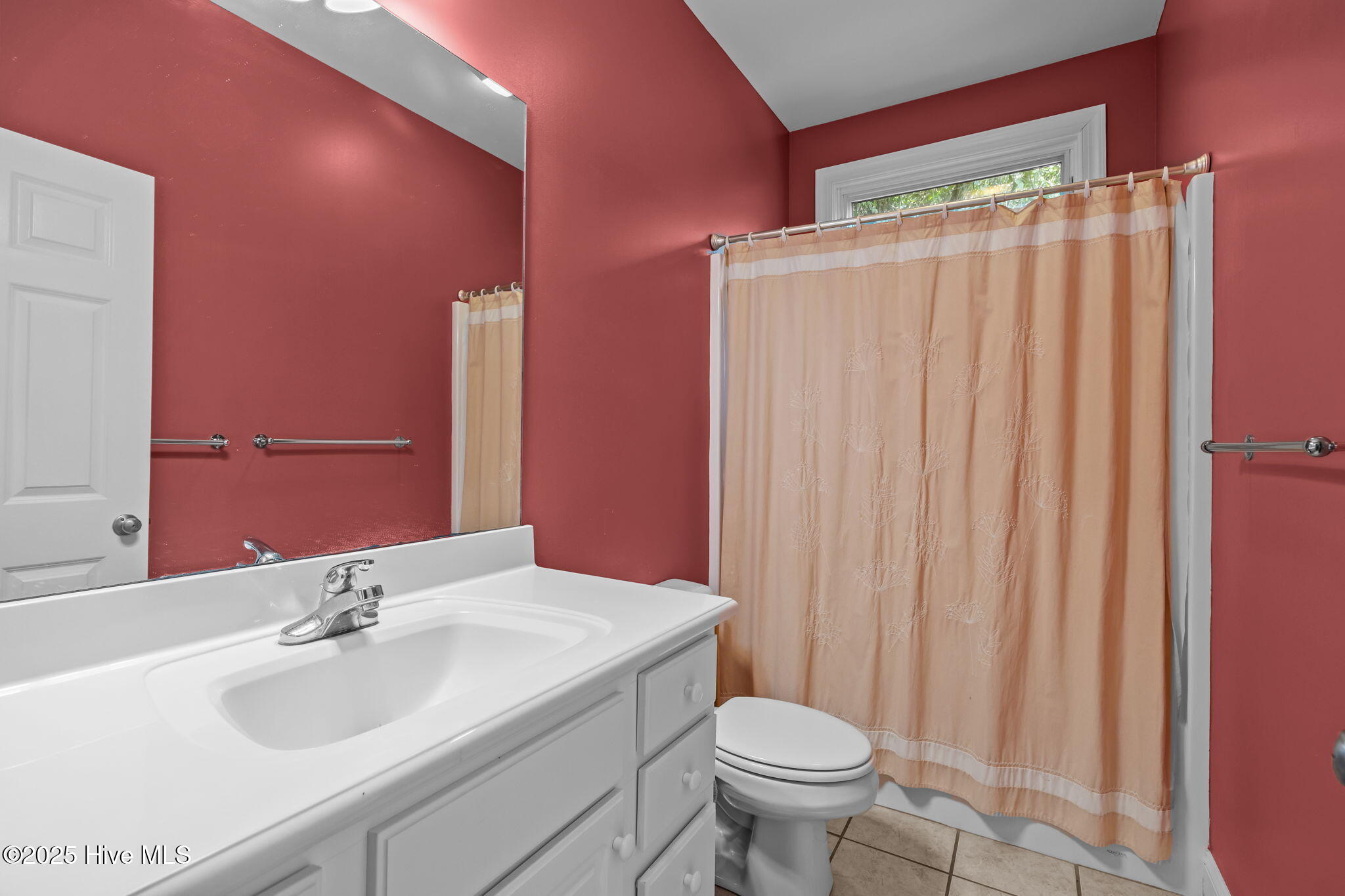 100531383 | Photo 57