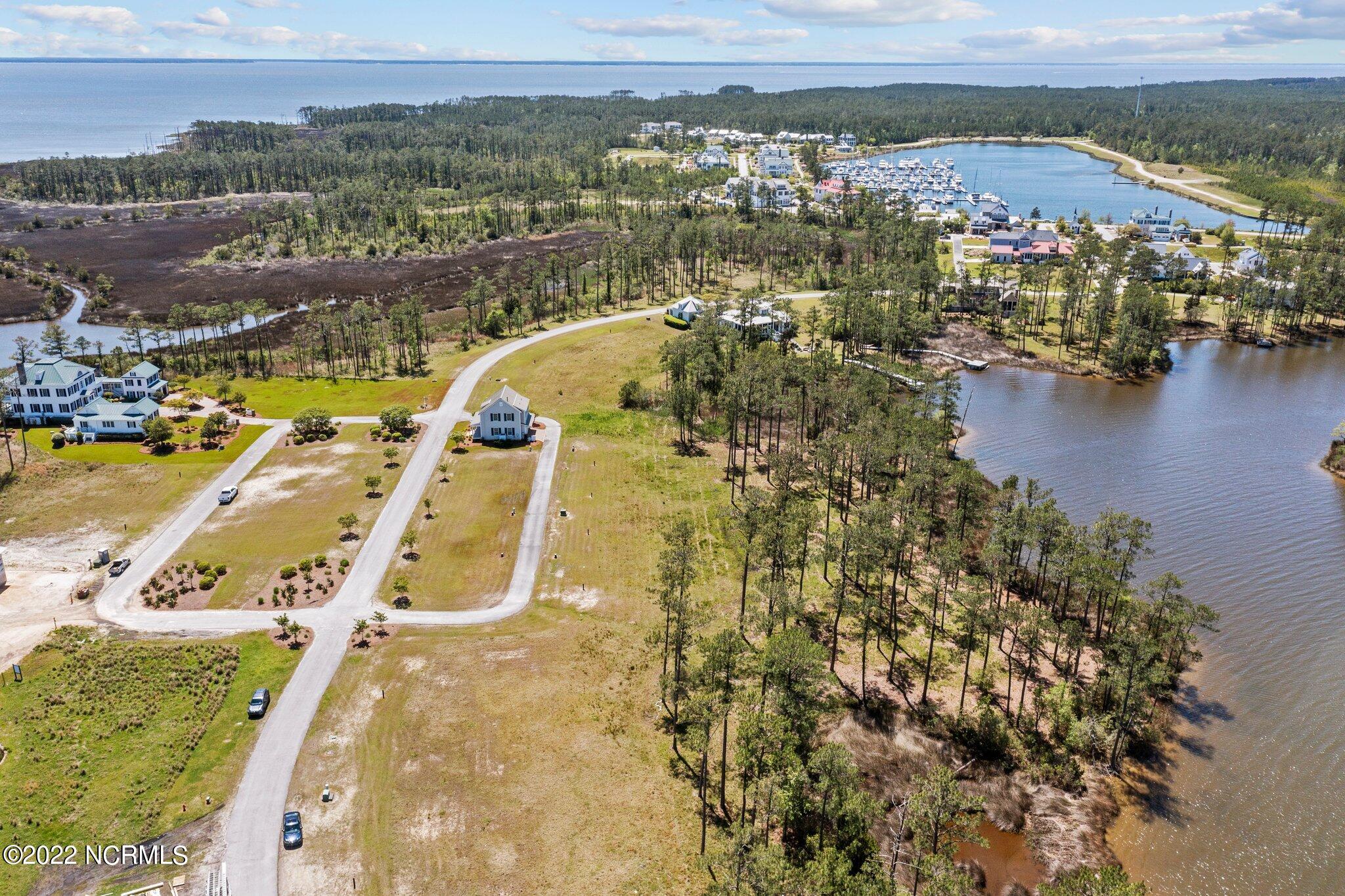 363 74 Ballast Point,Oriental