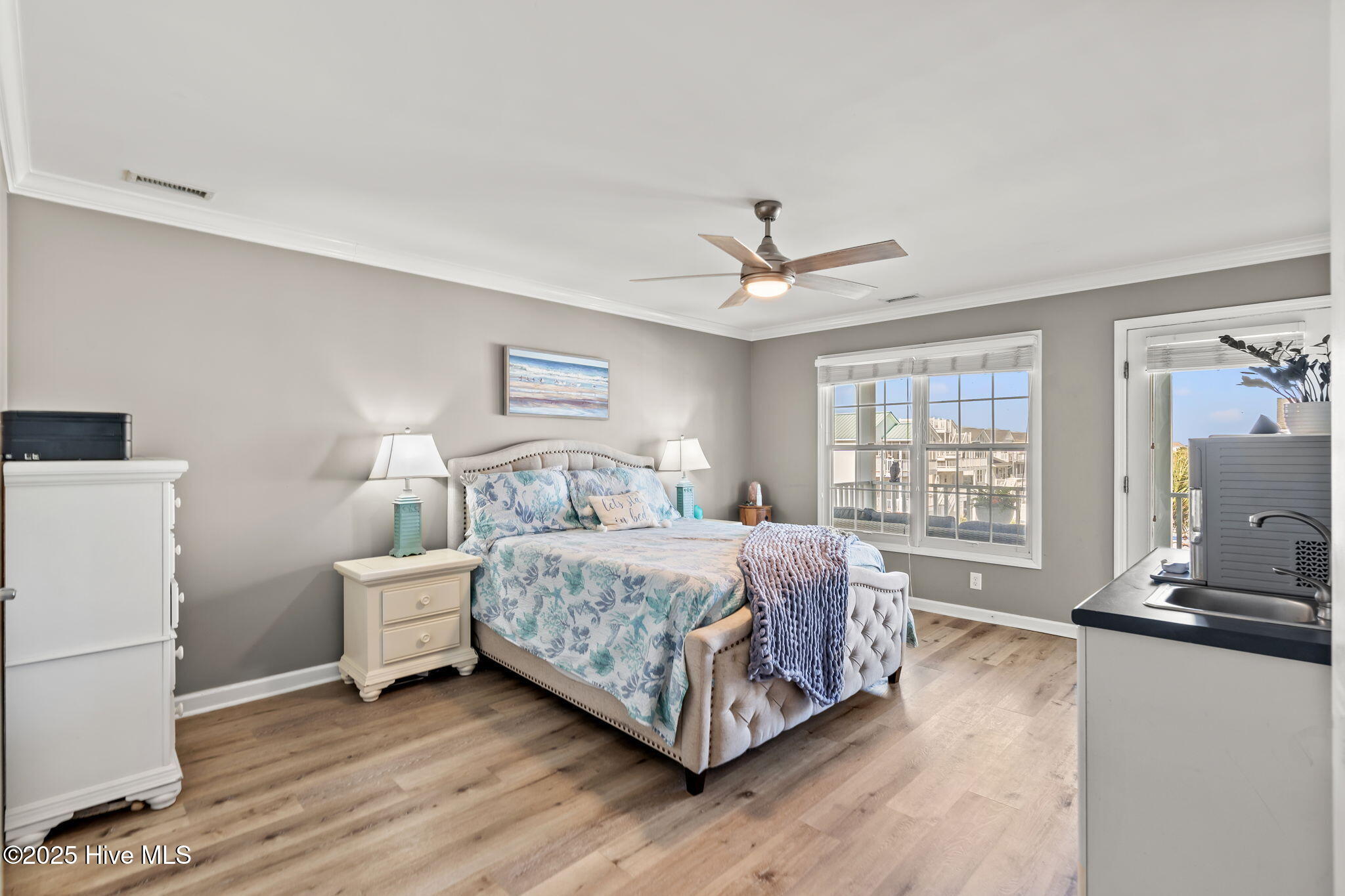 124 Halstead Street, Holden Beach, NC 28462 – photo 15: 13-web-or-mls-12