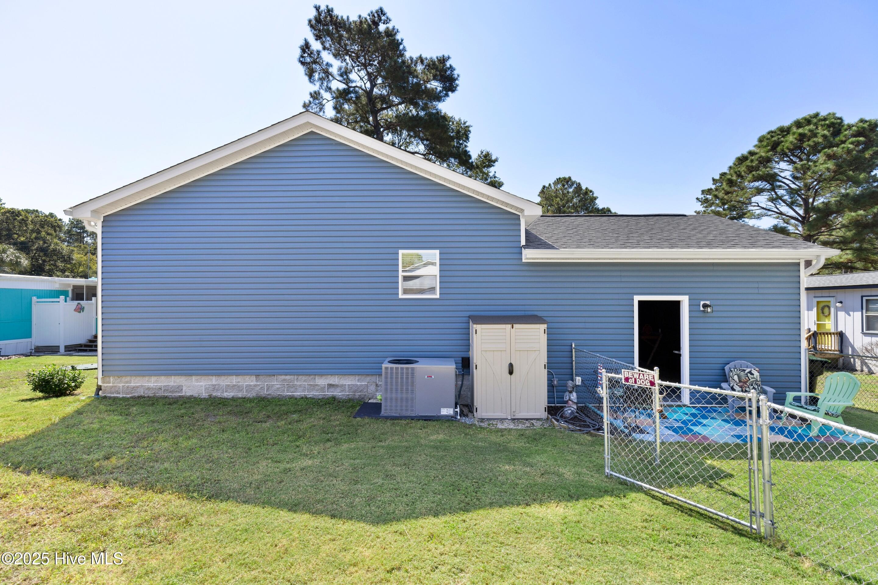 100531794 | Photo 35