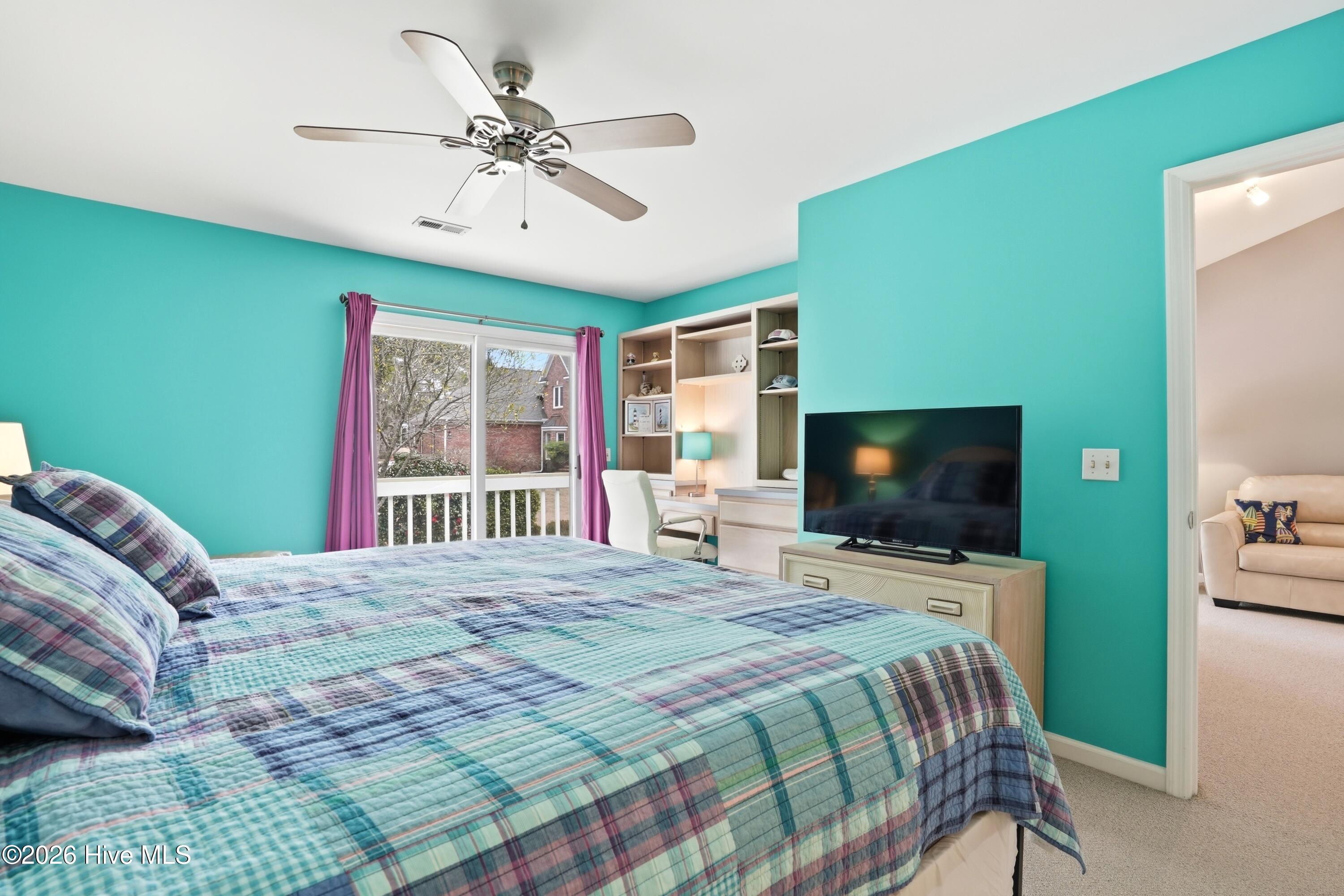 100556629 | Photo 26