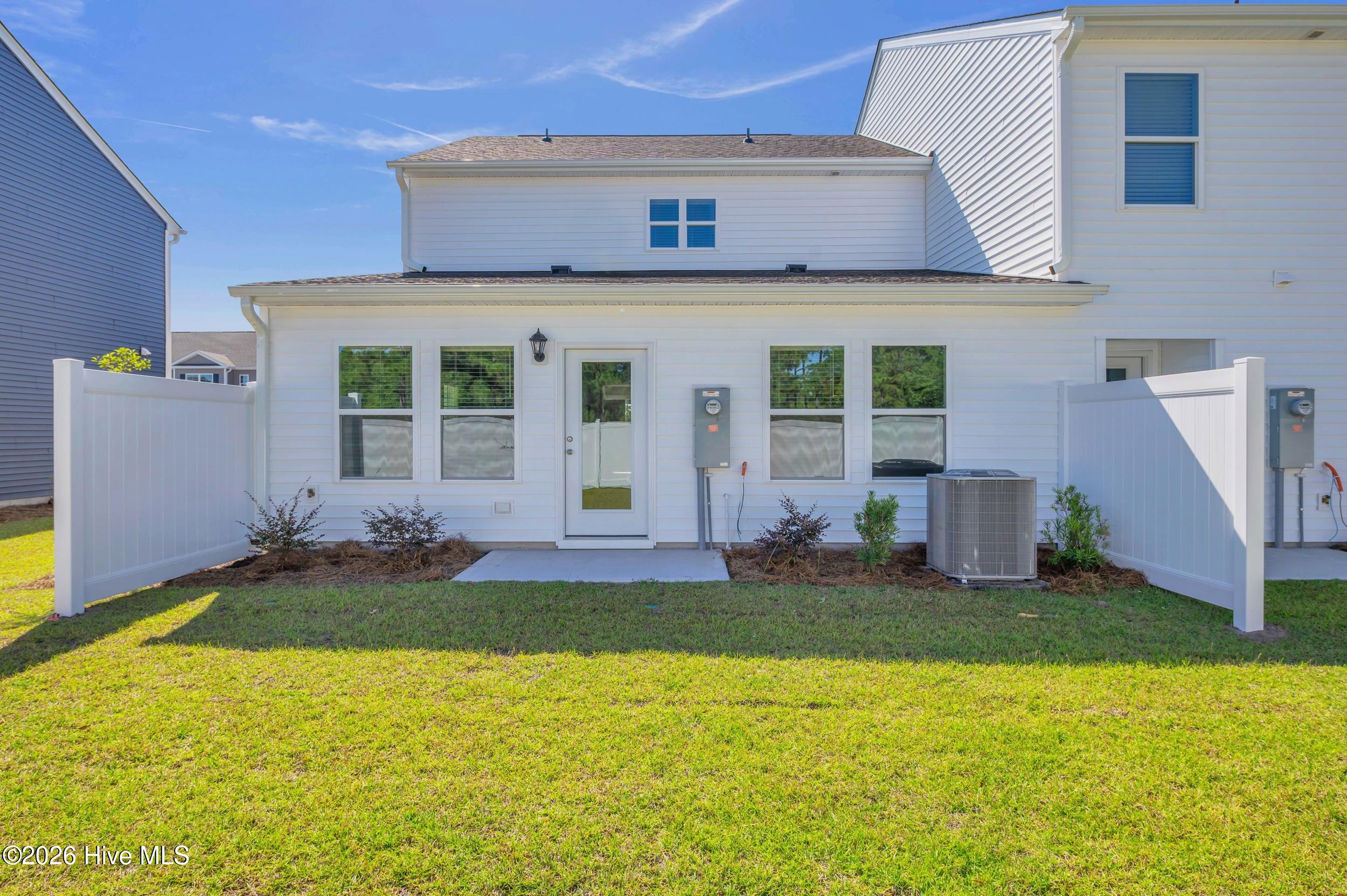 100539457 | Photo 27