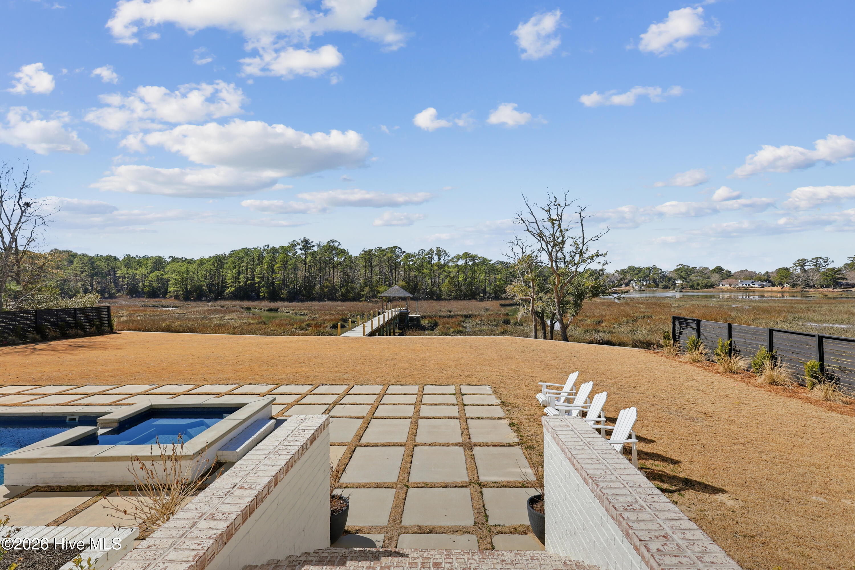 100554567 | Photo 55