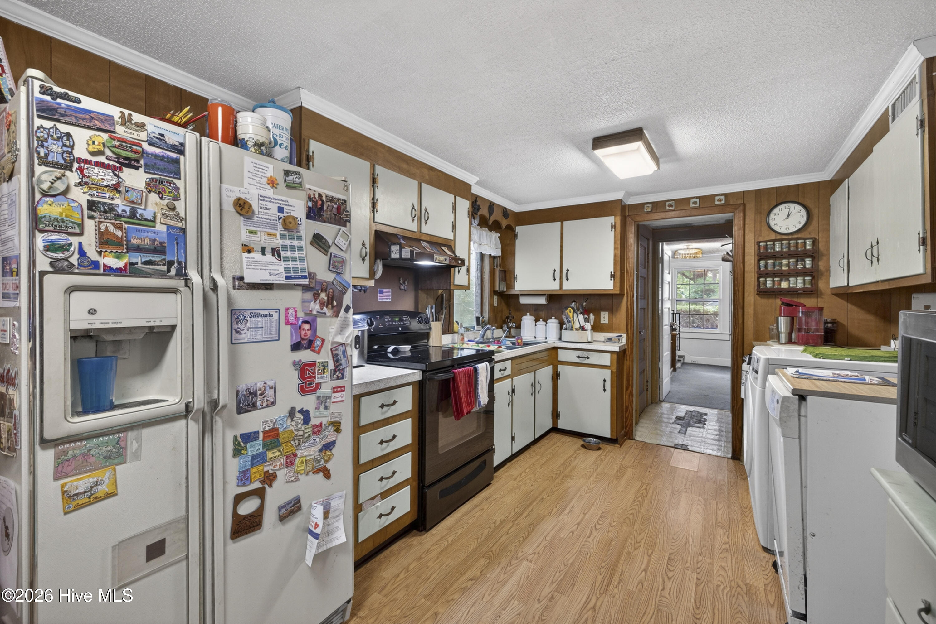 100569316 | Photo 20