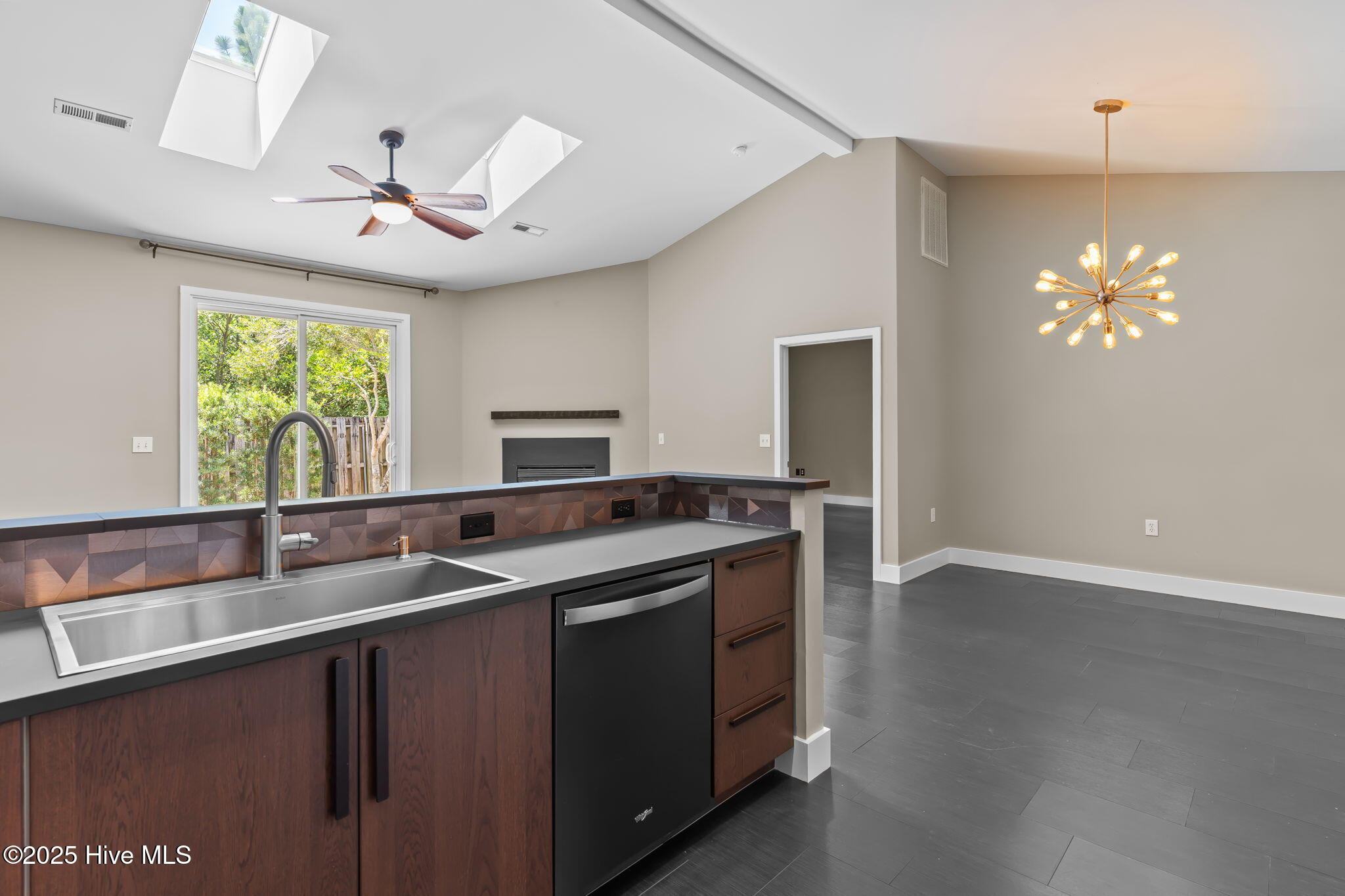 5130 Christian Drive, Wilmington, NC 28403 – photo 11: 27-web-or-mls-BTS08432