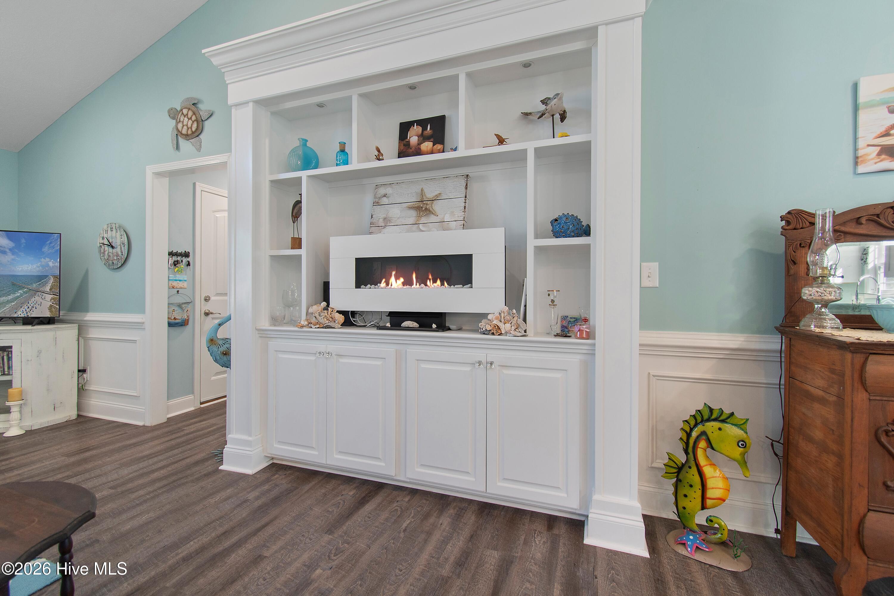 100556546 | Photo 18