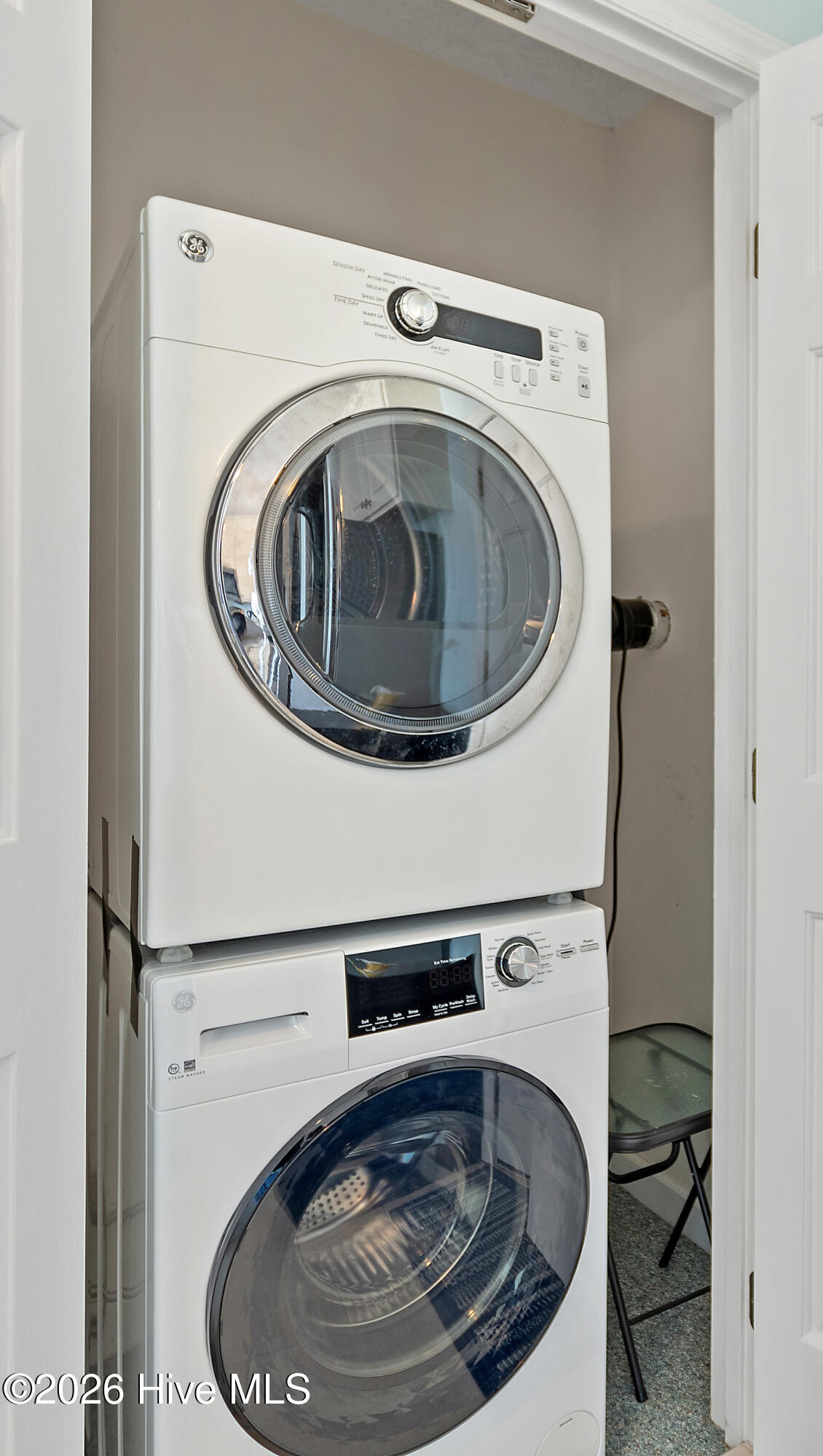 100555646 | Photo 21