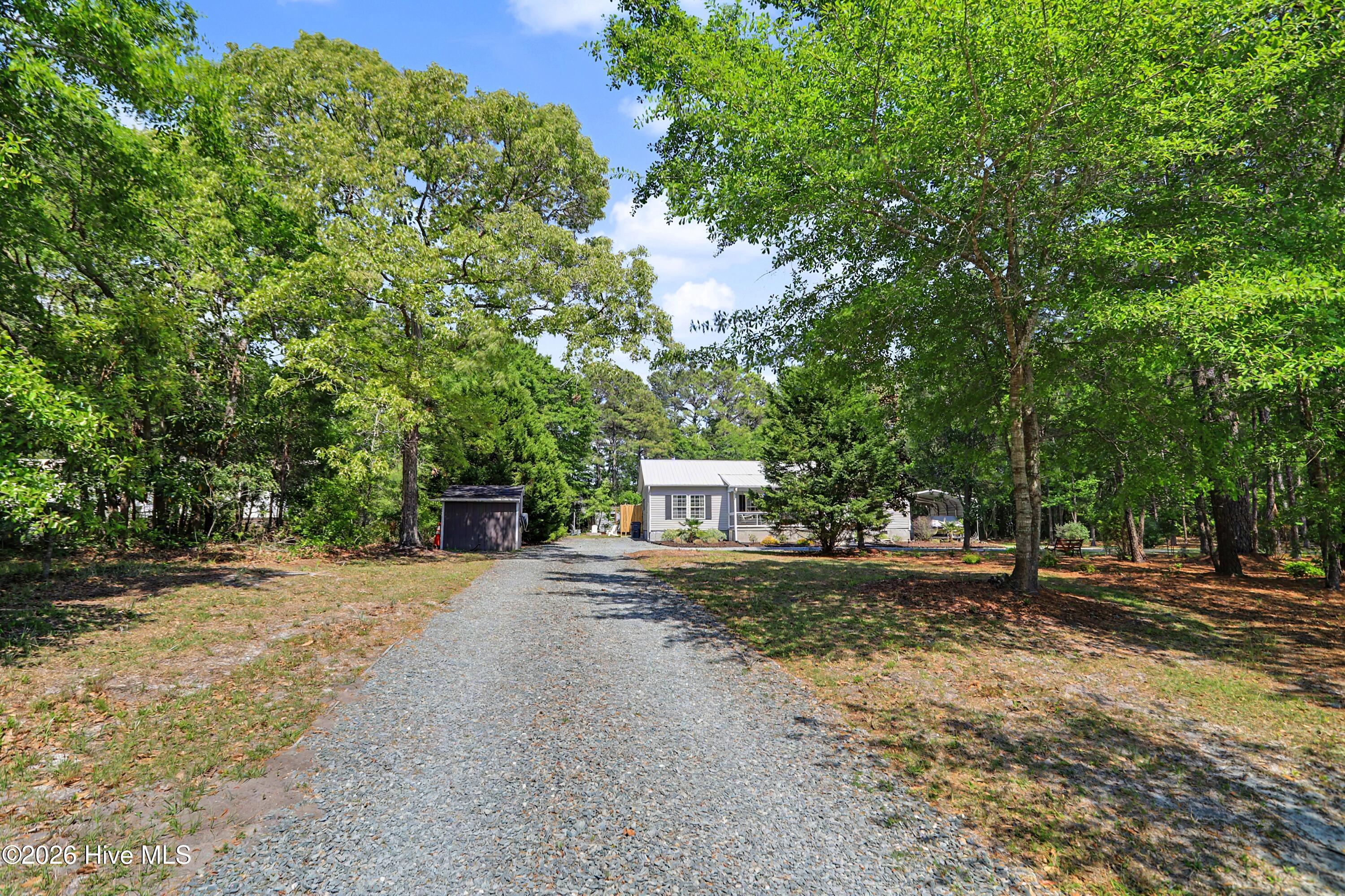 100570246 | Photo 34