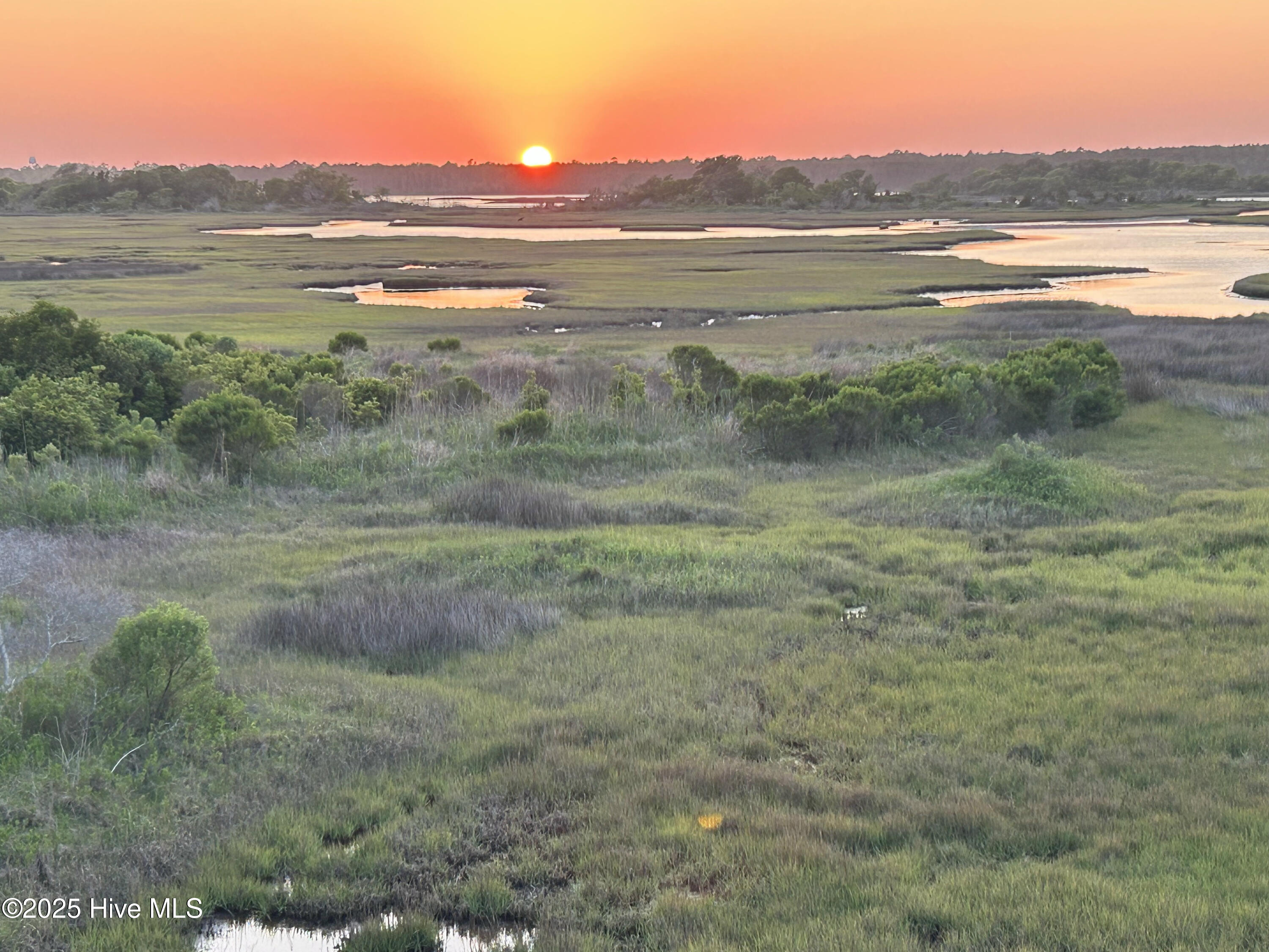 100540688 | Photo 73