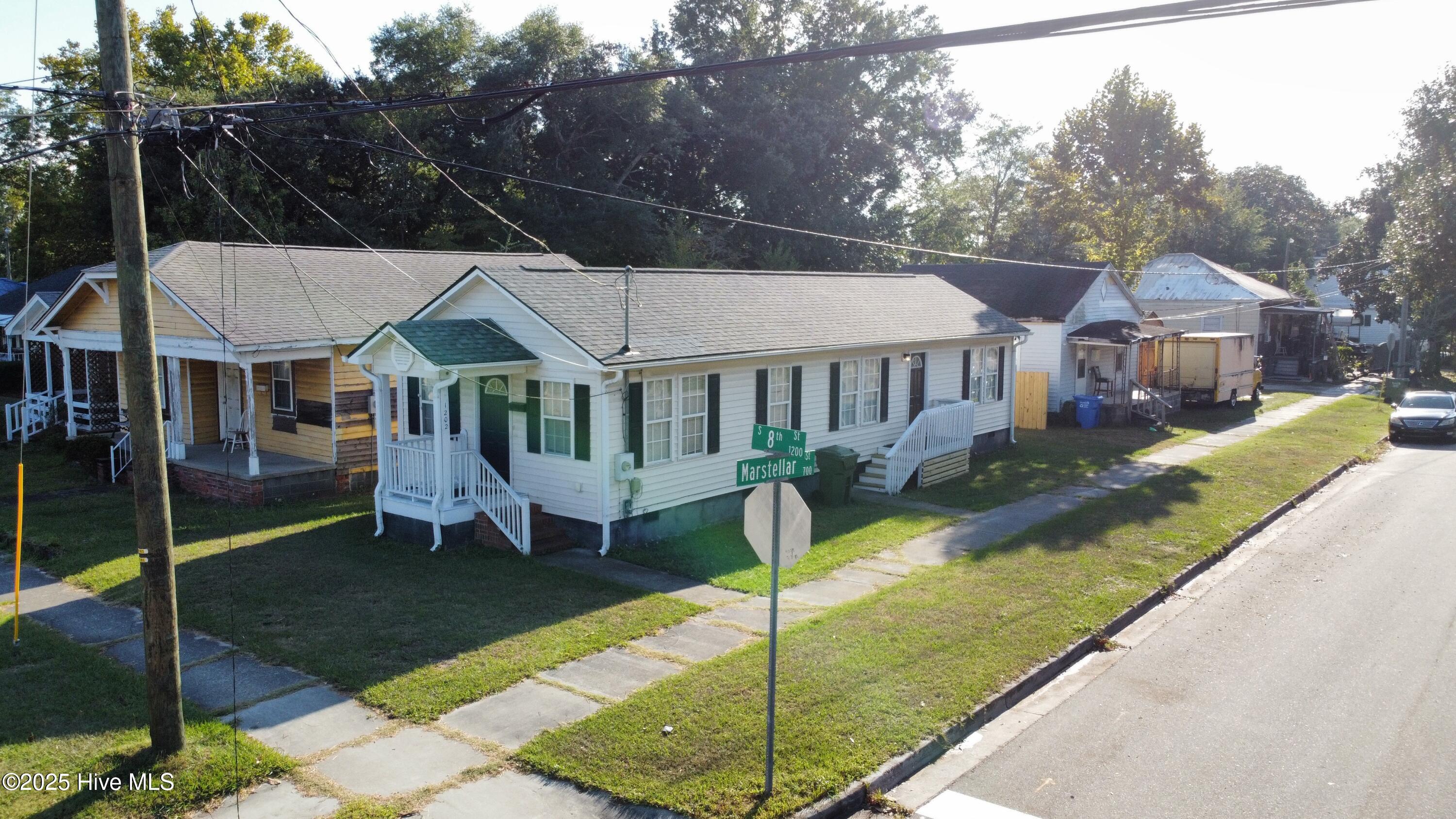 3_photo-1202-south-8th-street