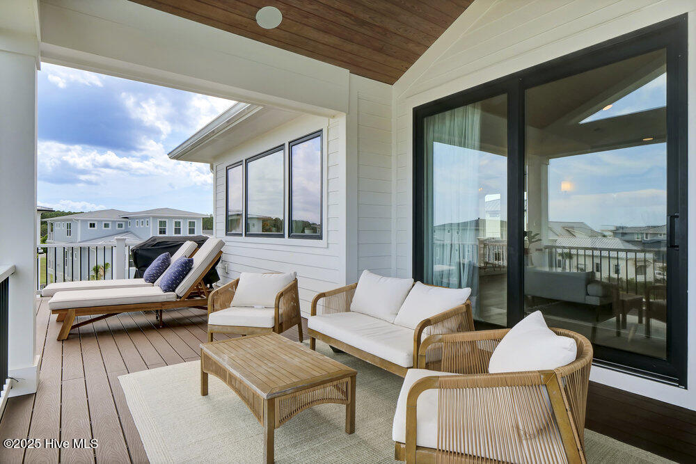 100520014 | Photo 27