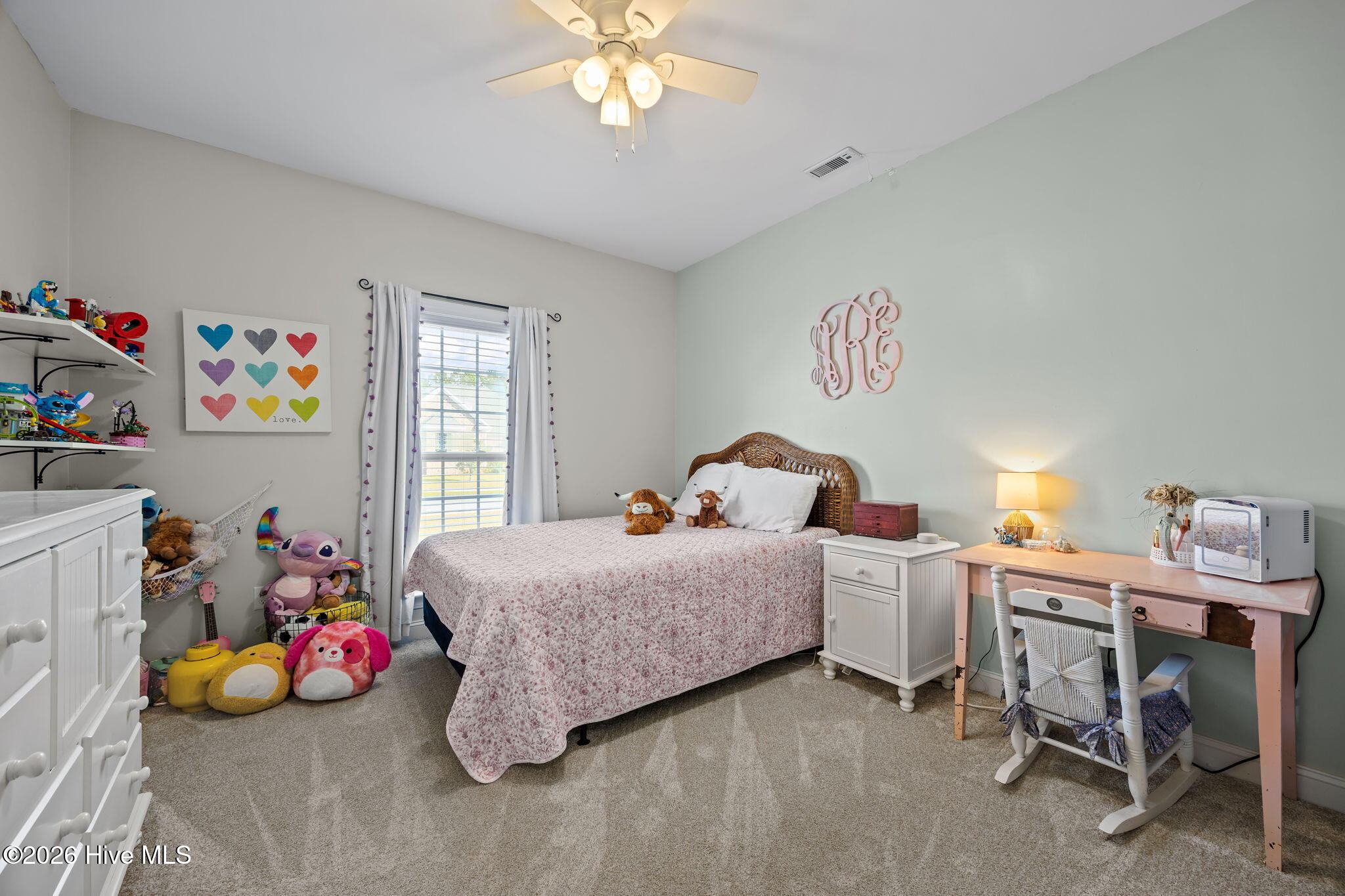 100558969 | Photo 34