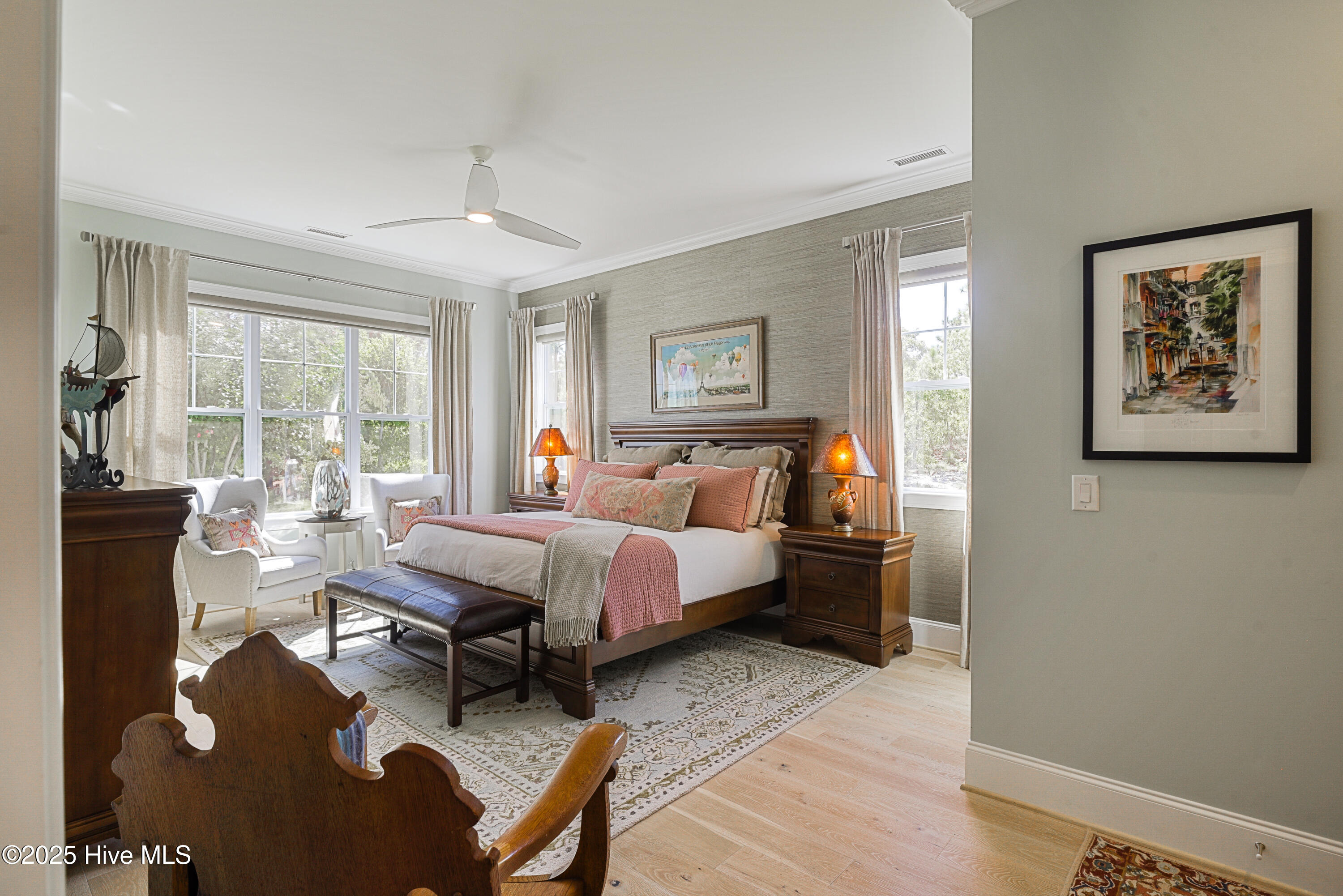 100530008 | Photo 39