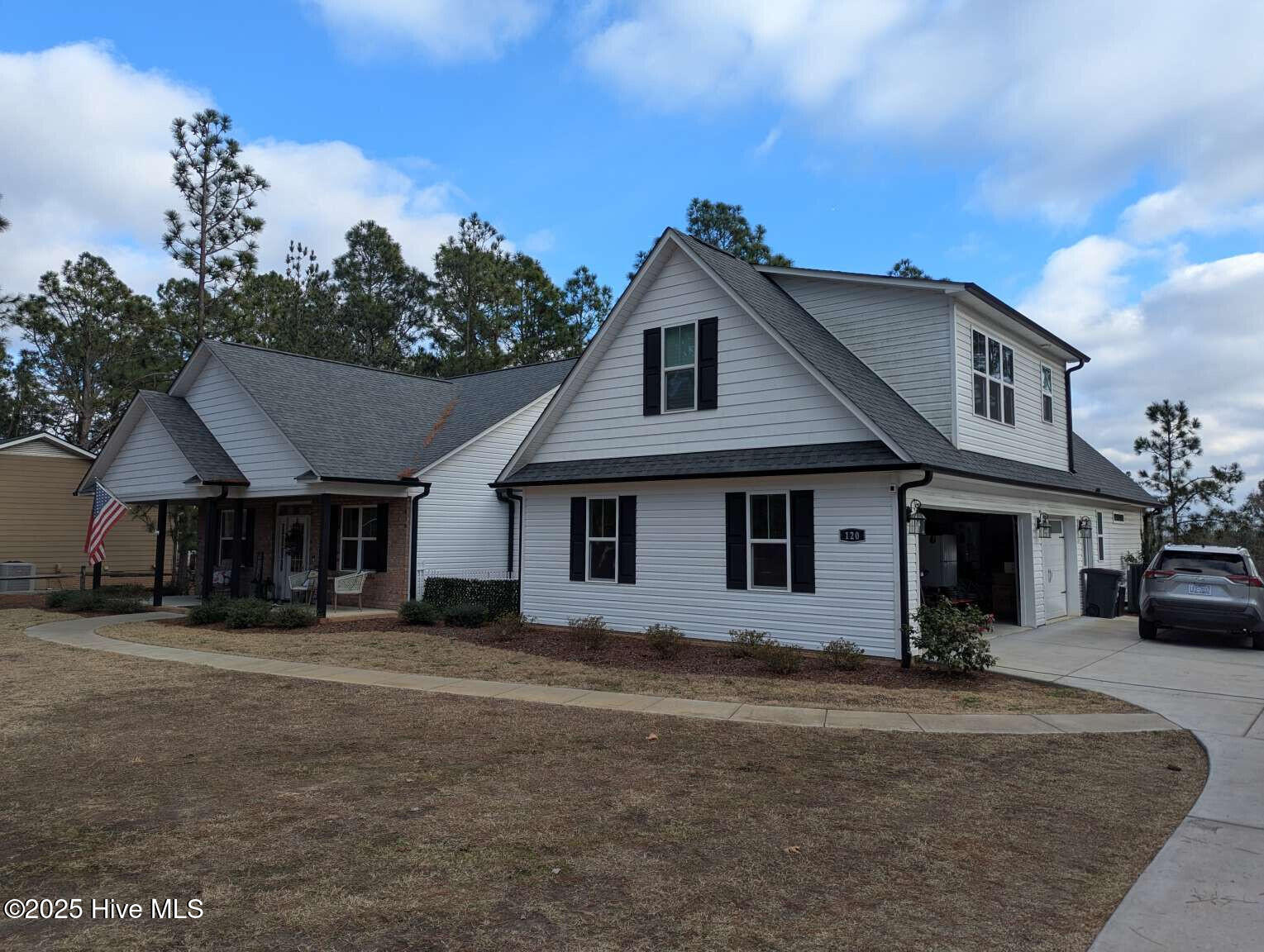 Homes for sale in West End, NC | 120 E Devonshire Ave, West End, NC 27376 | MLS# 100498349