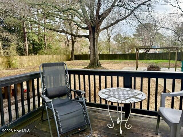 100555962 | Photo 10