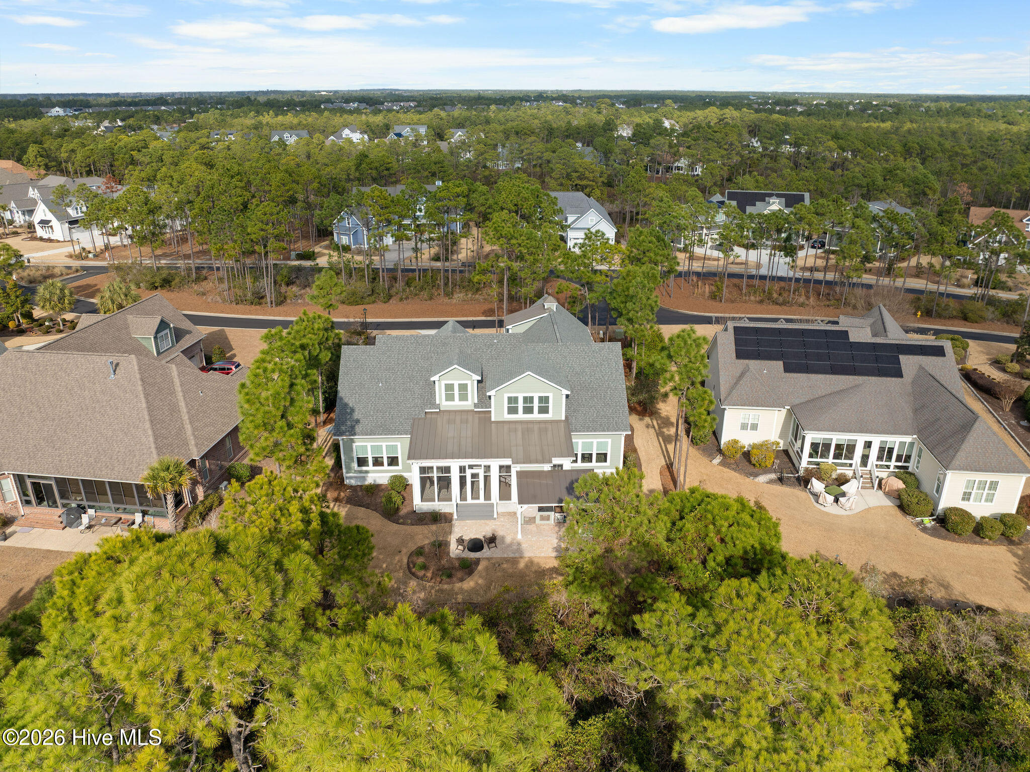 100552329 | Photo 69