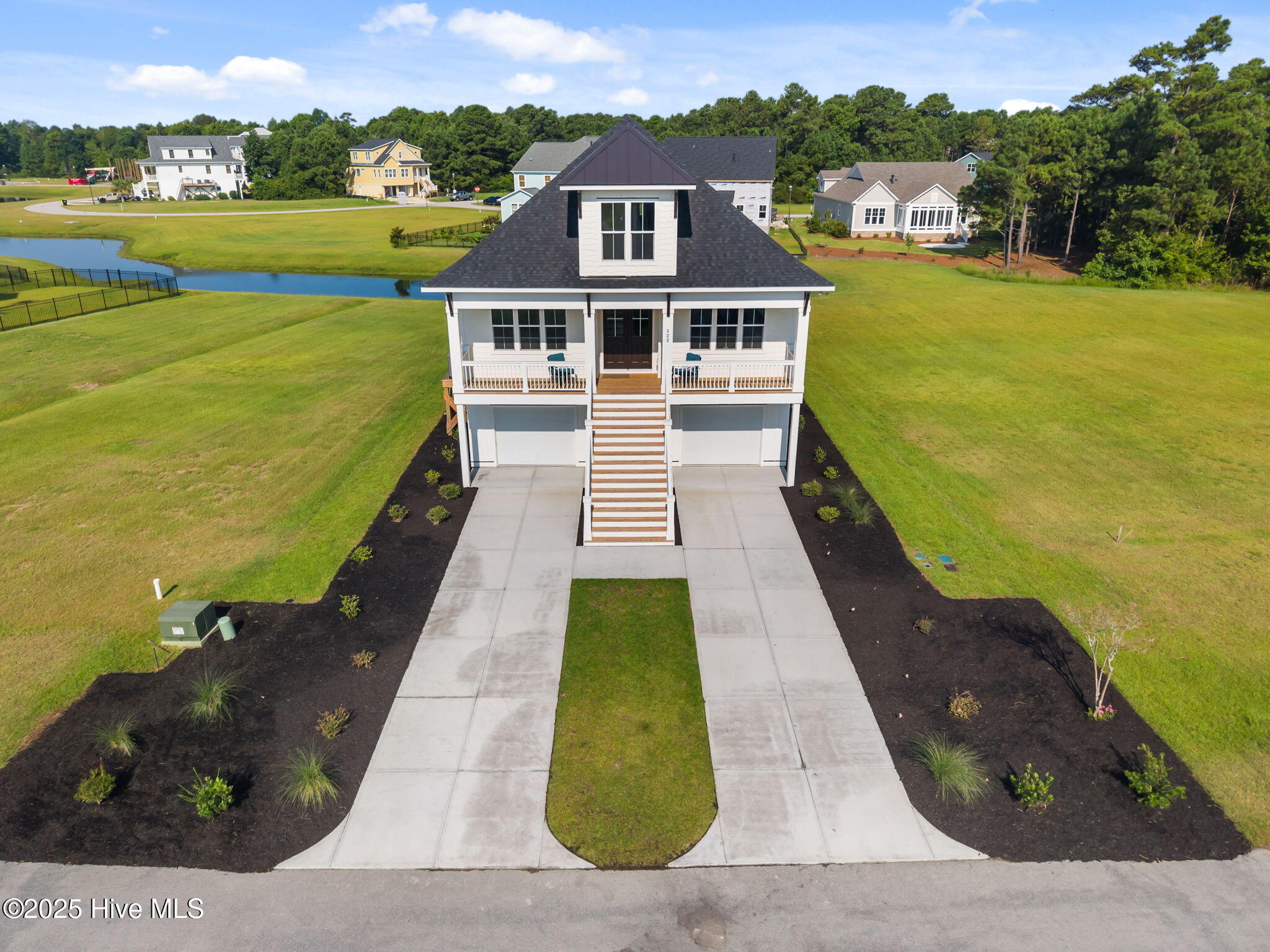 100484964 | Photo 40