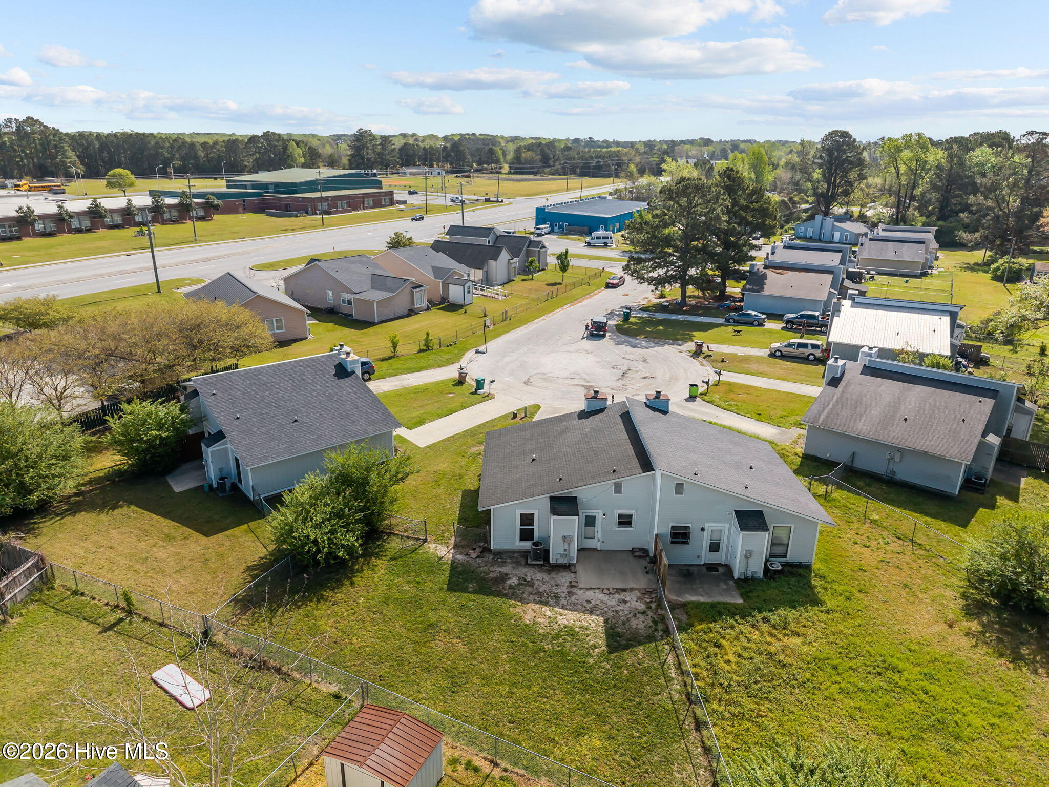 100565385 | Photo 27