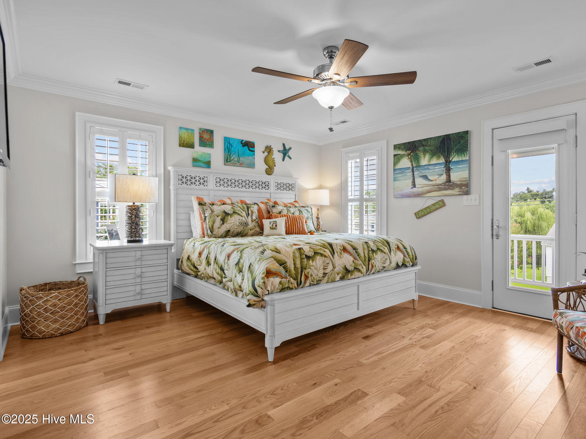 100527166 | Photo 55