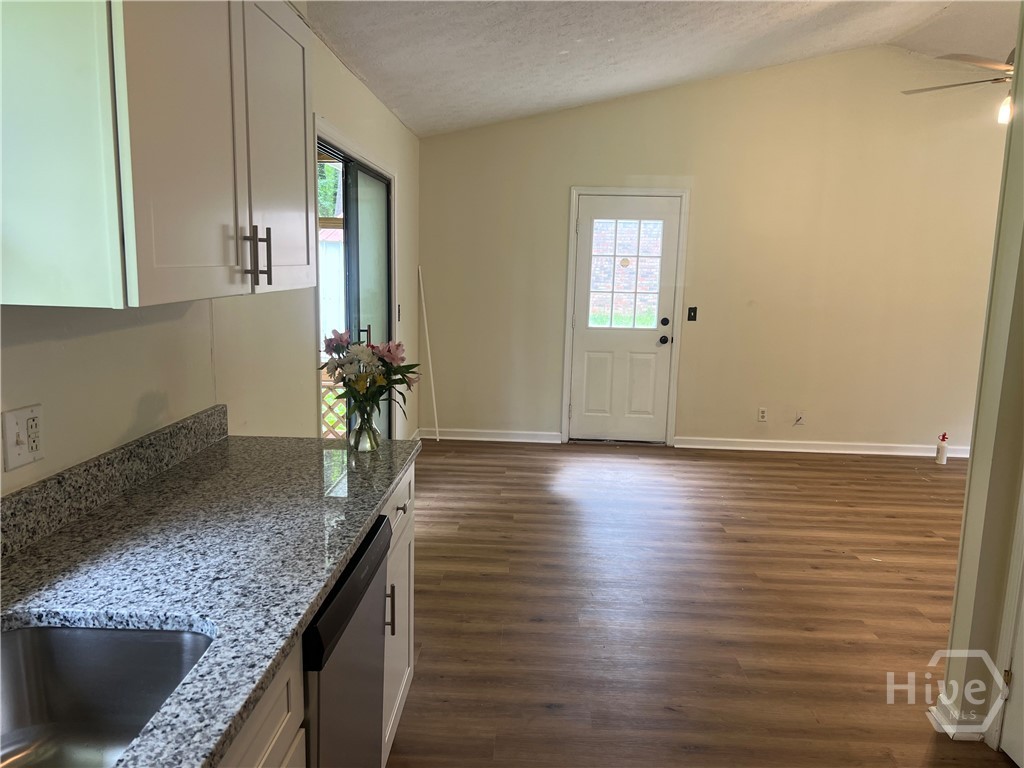 737 Beaverdam Road, Winterville, GA, 30683