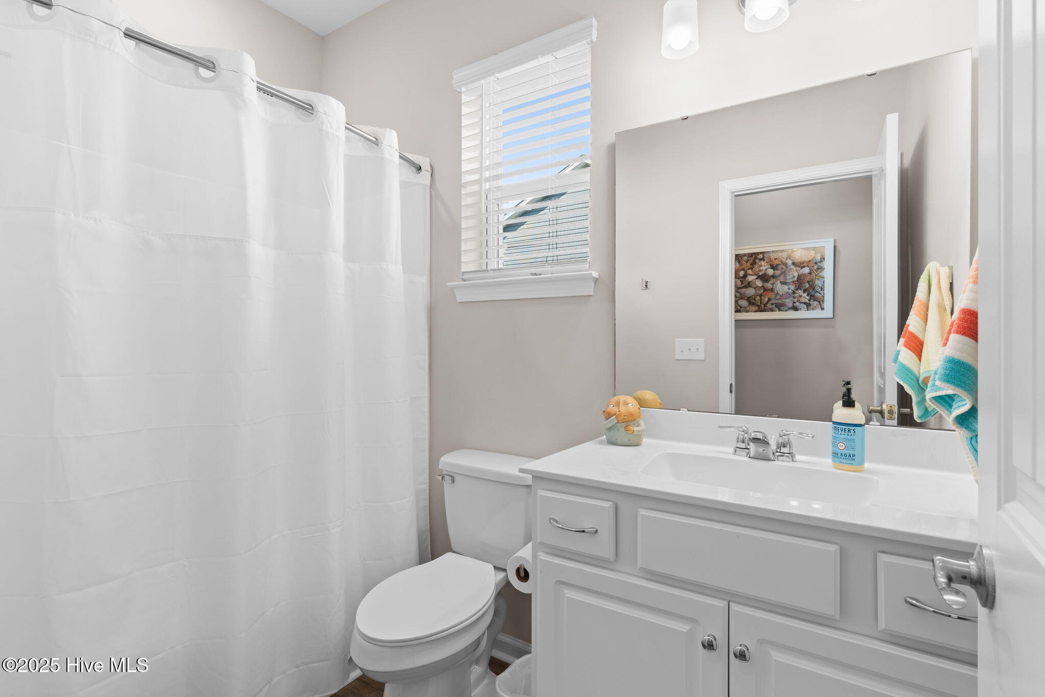 100535232 | Photo 29