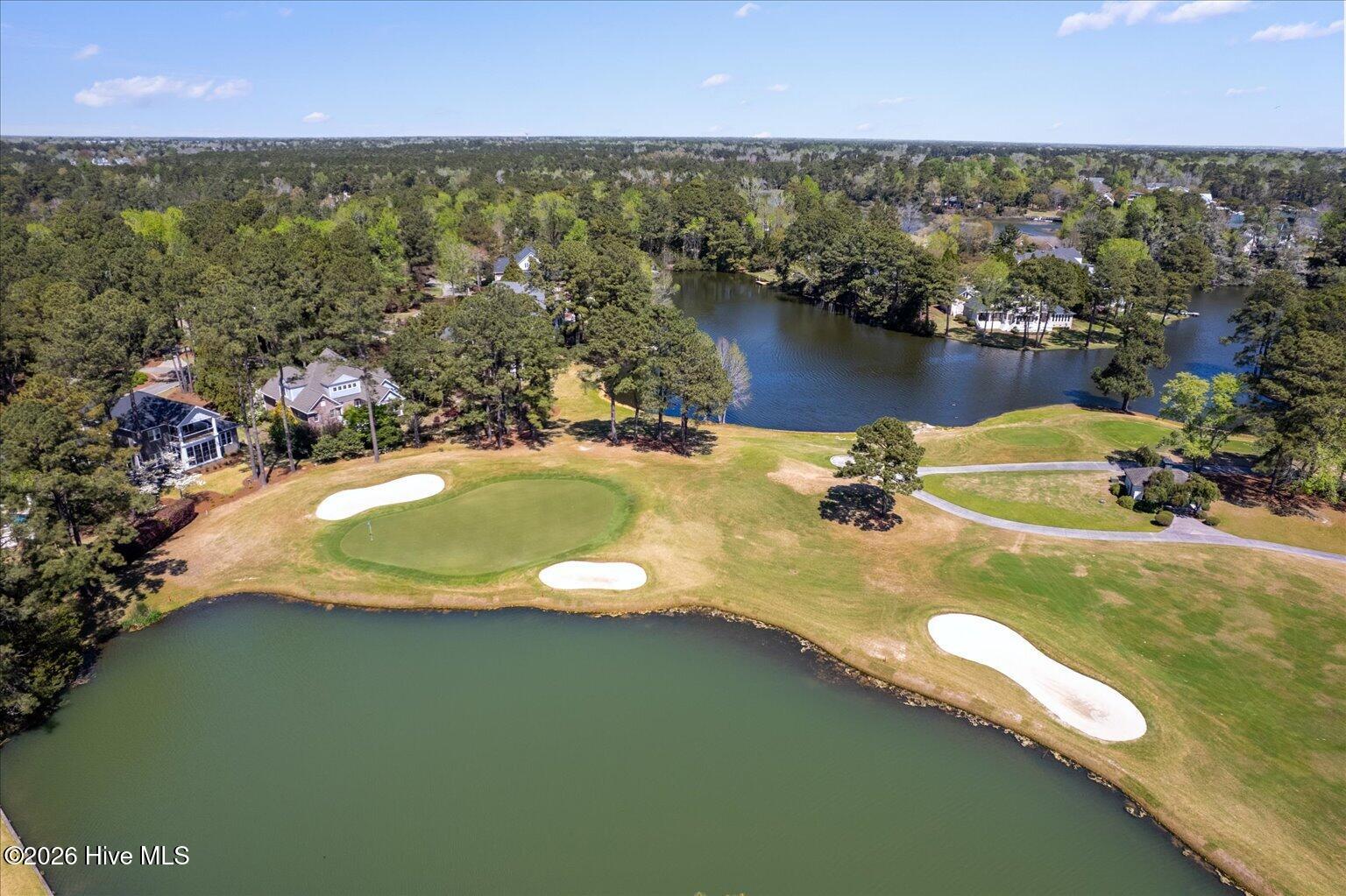 100564317 | Photo 54