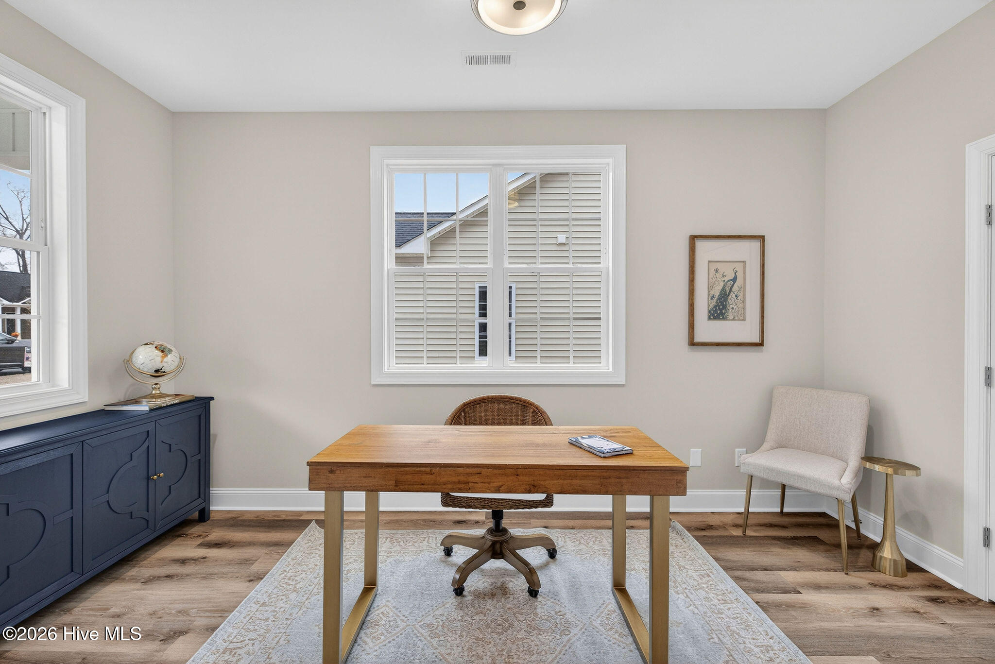 100548274 | Photo 15