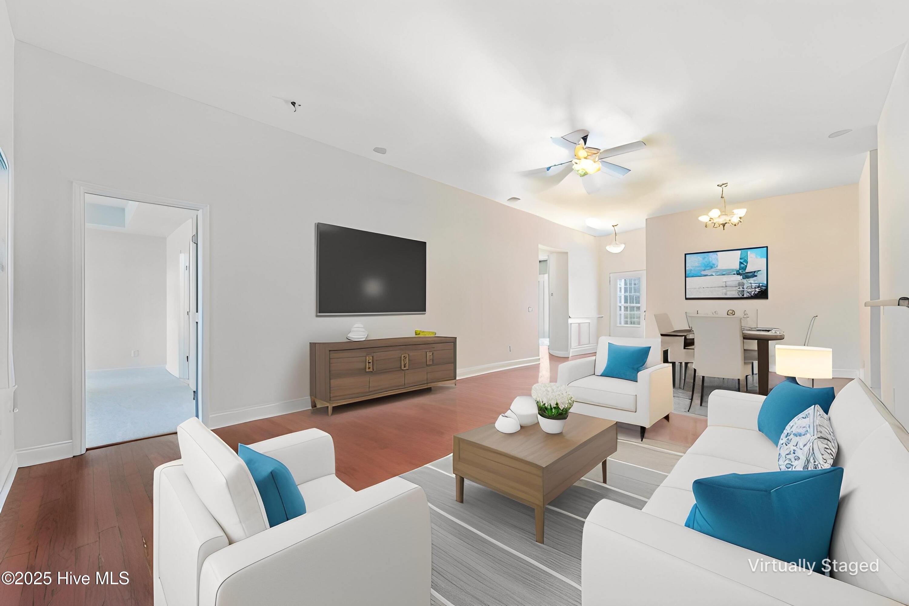 100544349 | Photo 11