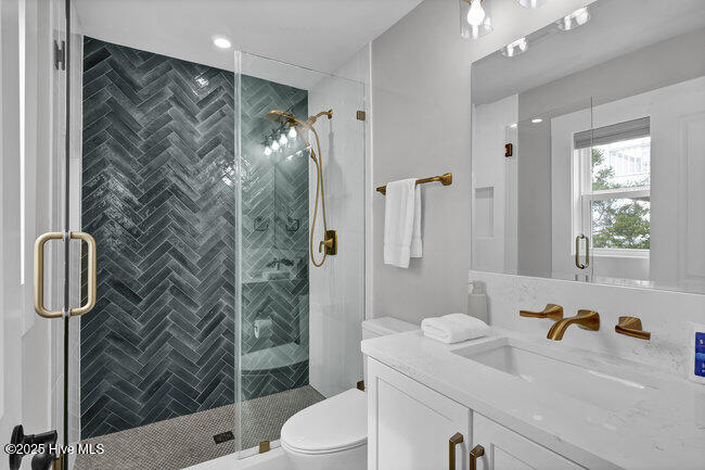 9 W Atlanta Street, Wrightsville Beach, NC, 28480