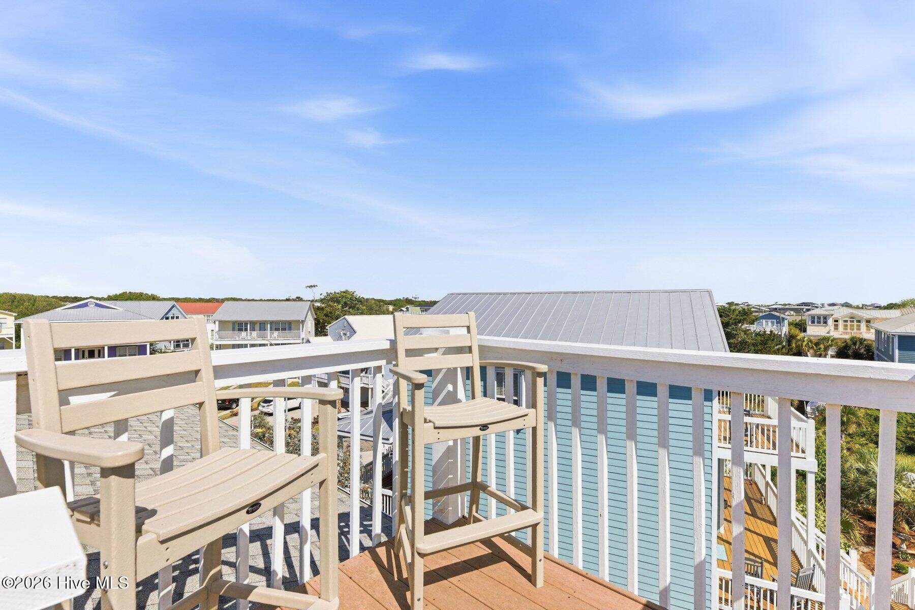 100570503 | Photo 26