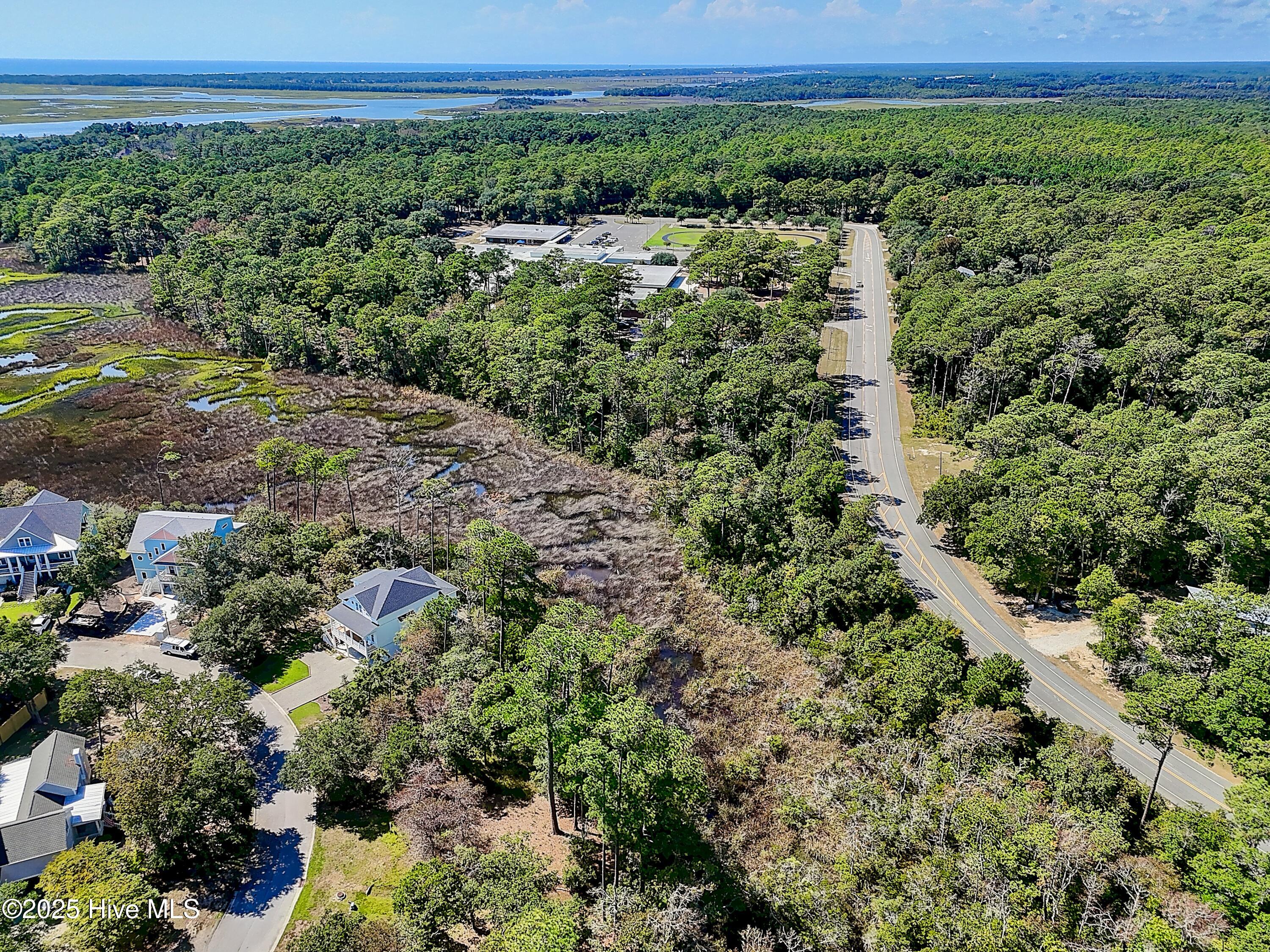 100533379 | Photo 16